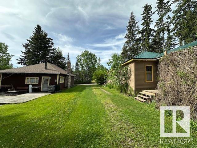 Rural Parkland County, AB T2B0B0,120 7 ST