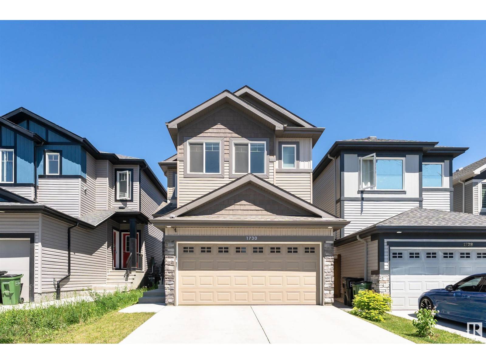 Edmonton, AB T6M1J2,1730 ERKER WY NW