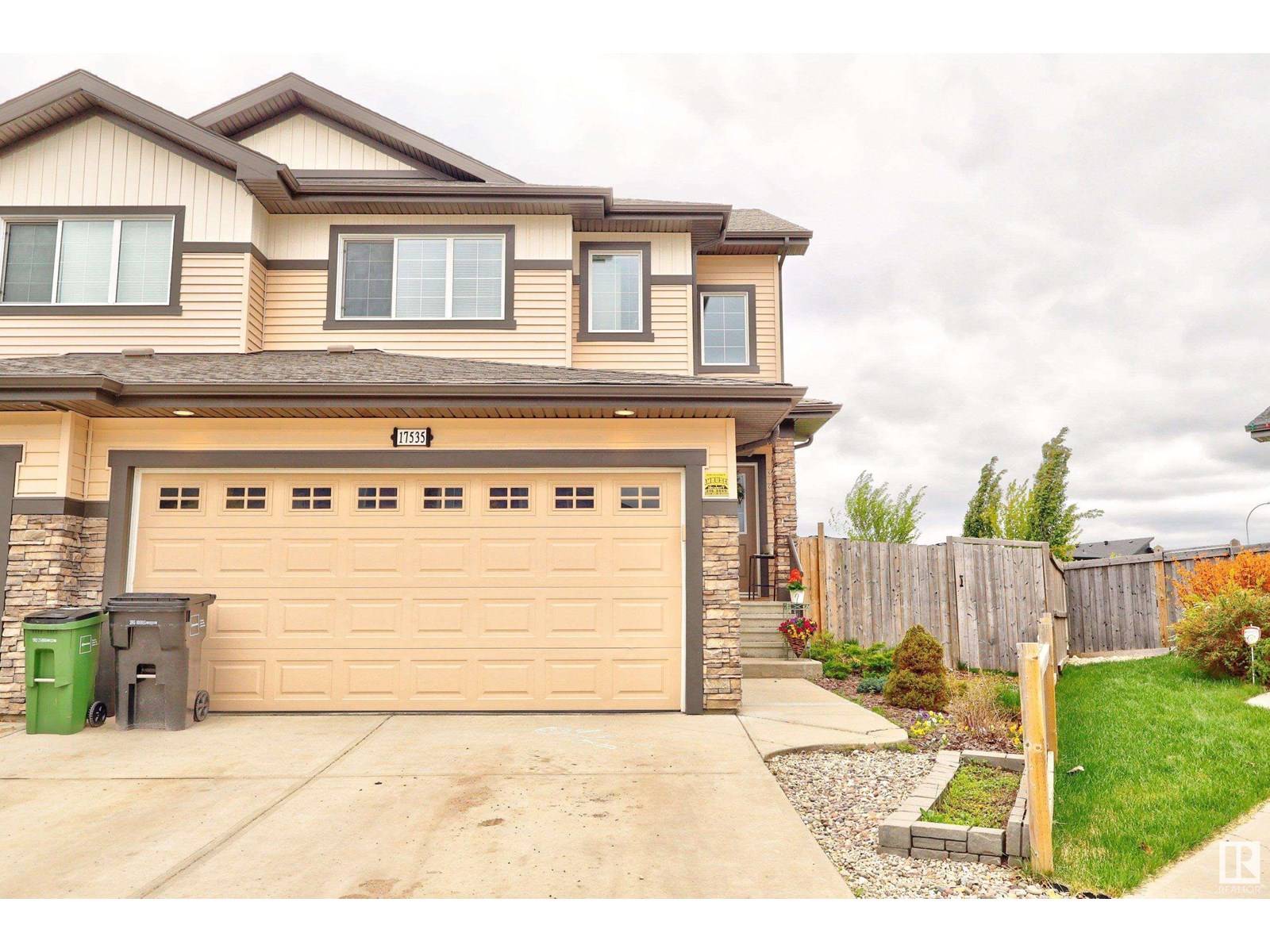 Edmonton, AB T6W2J8,17535 13 AV SW