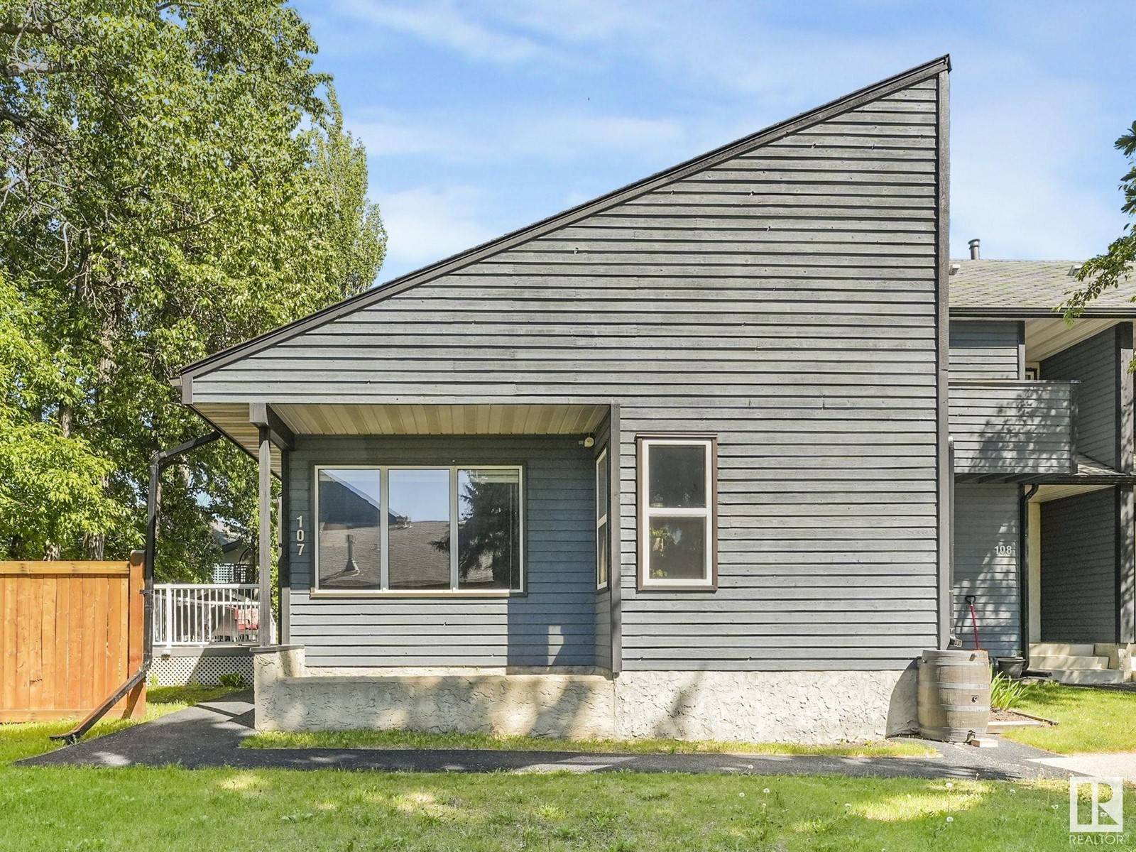 St. Albert, AB T8N6H7,#107 81 GRANDIN RD