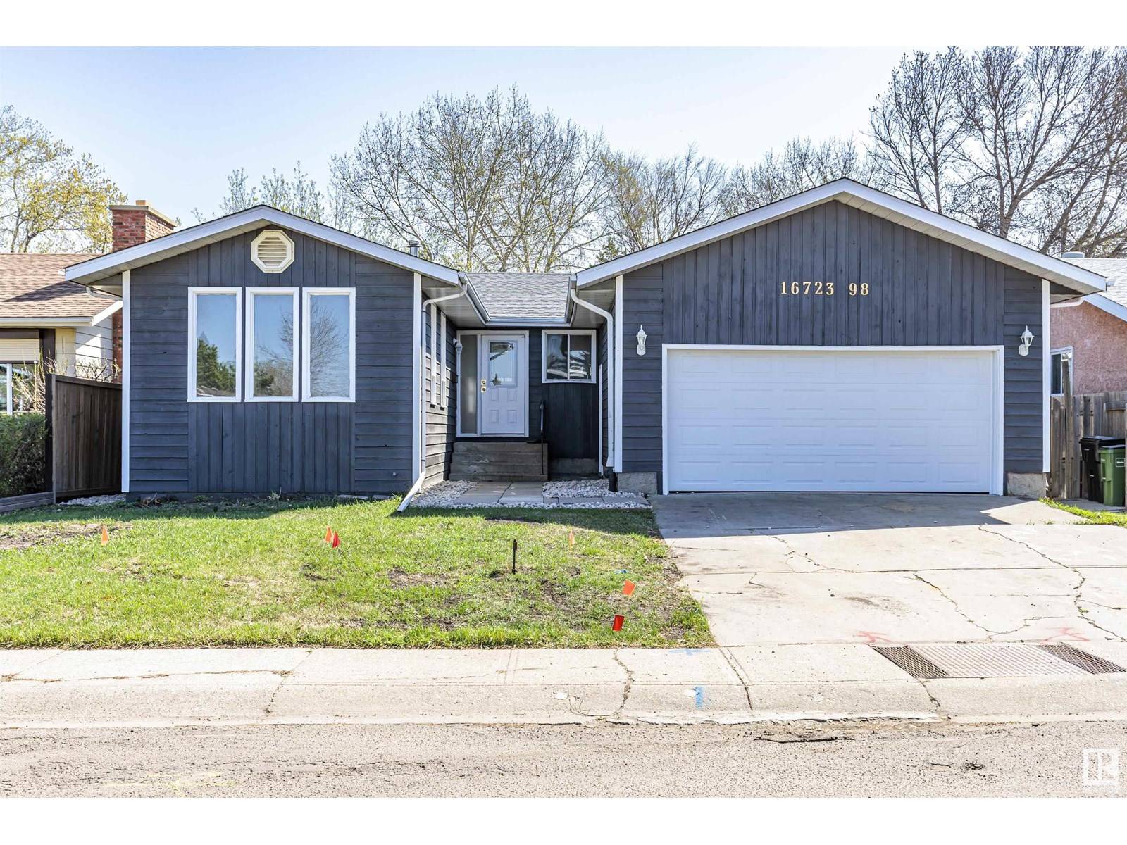 Edmonton, AB T5X2S8,16723 98 ST NW
