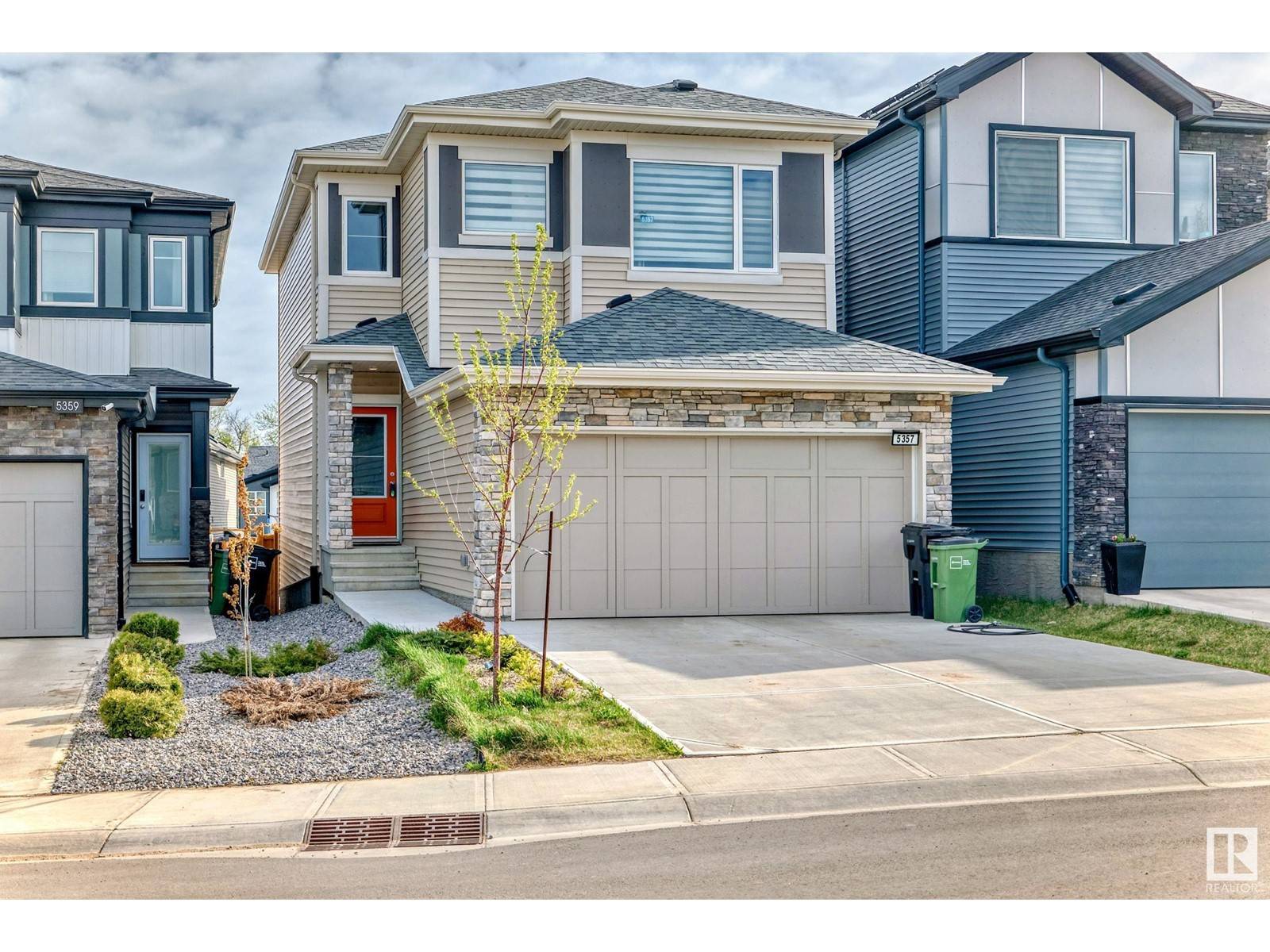 Edmonton, AB T5S0S2,5357 LARK LANDING LD NW