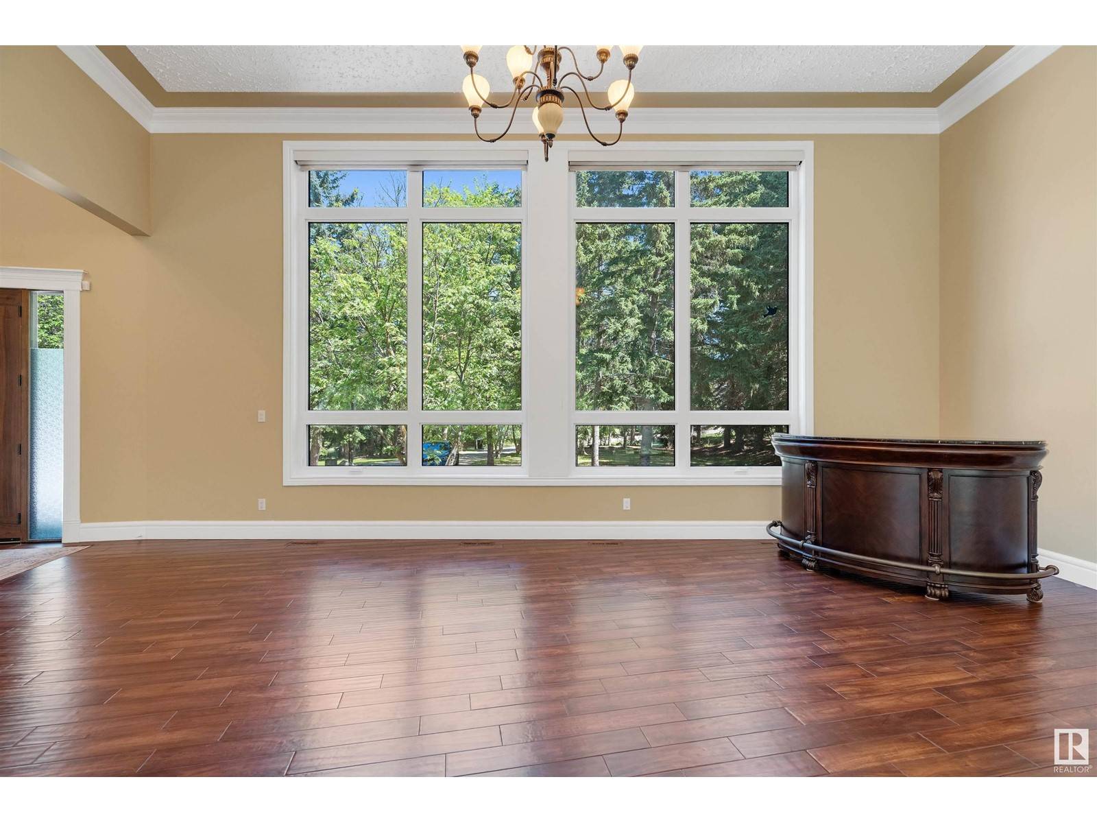 Edmonton, AB T6W0S3,116 WINDERMERE CR NW