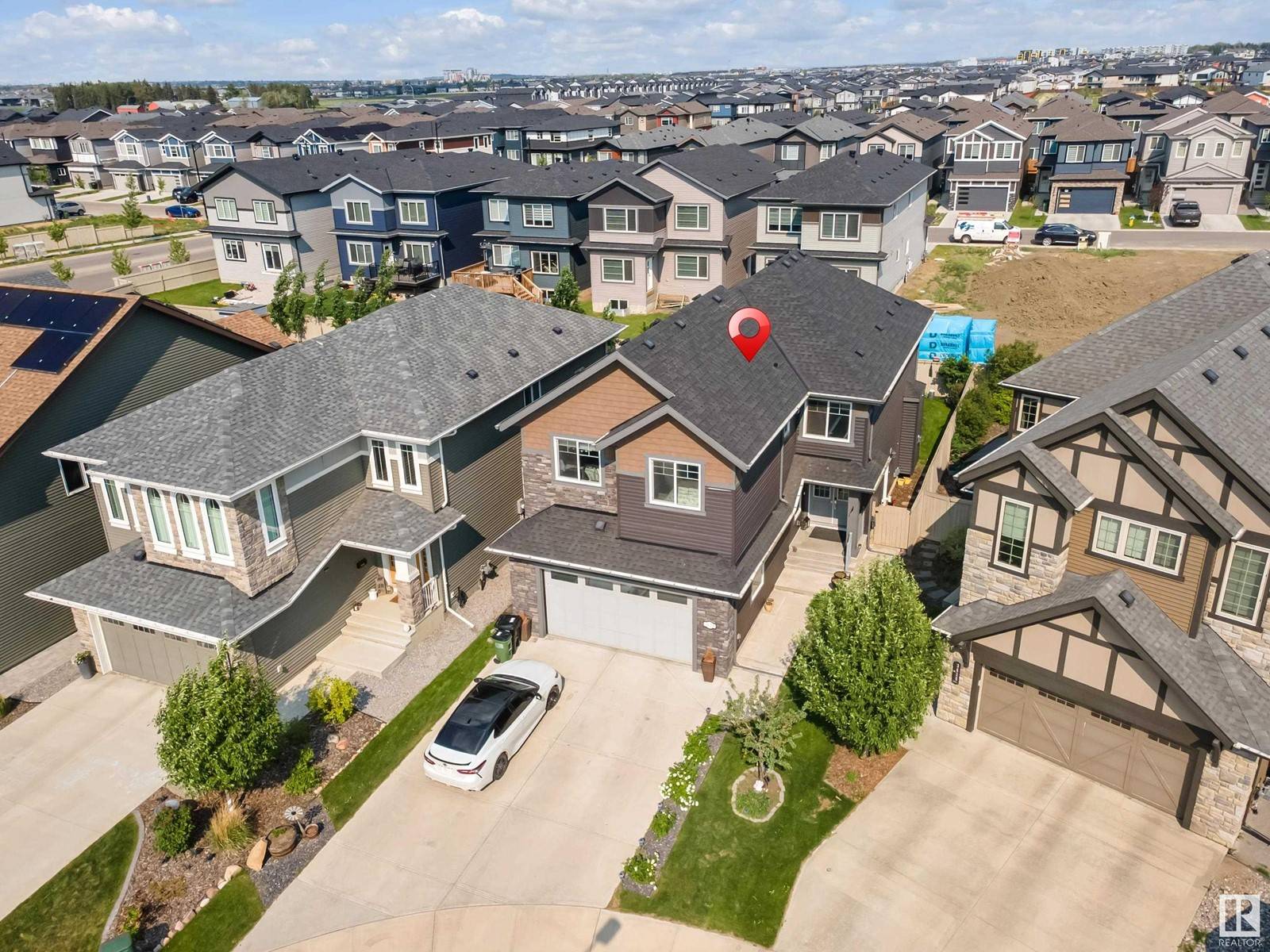 Edmonton, AB T6W3S5,3628 KESWICK BV SW