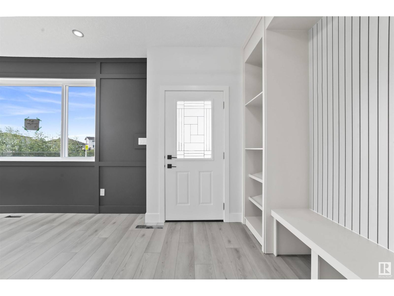 Leduc, AB T9E1S8,203 Deer Valley DR