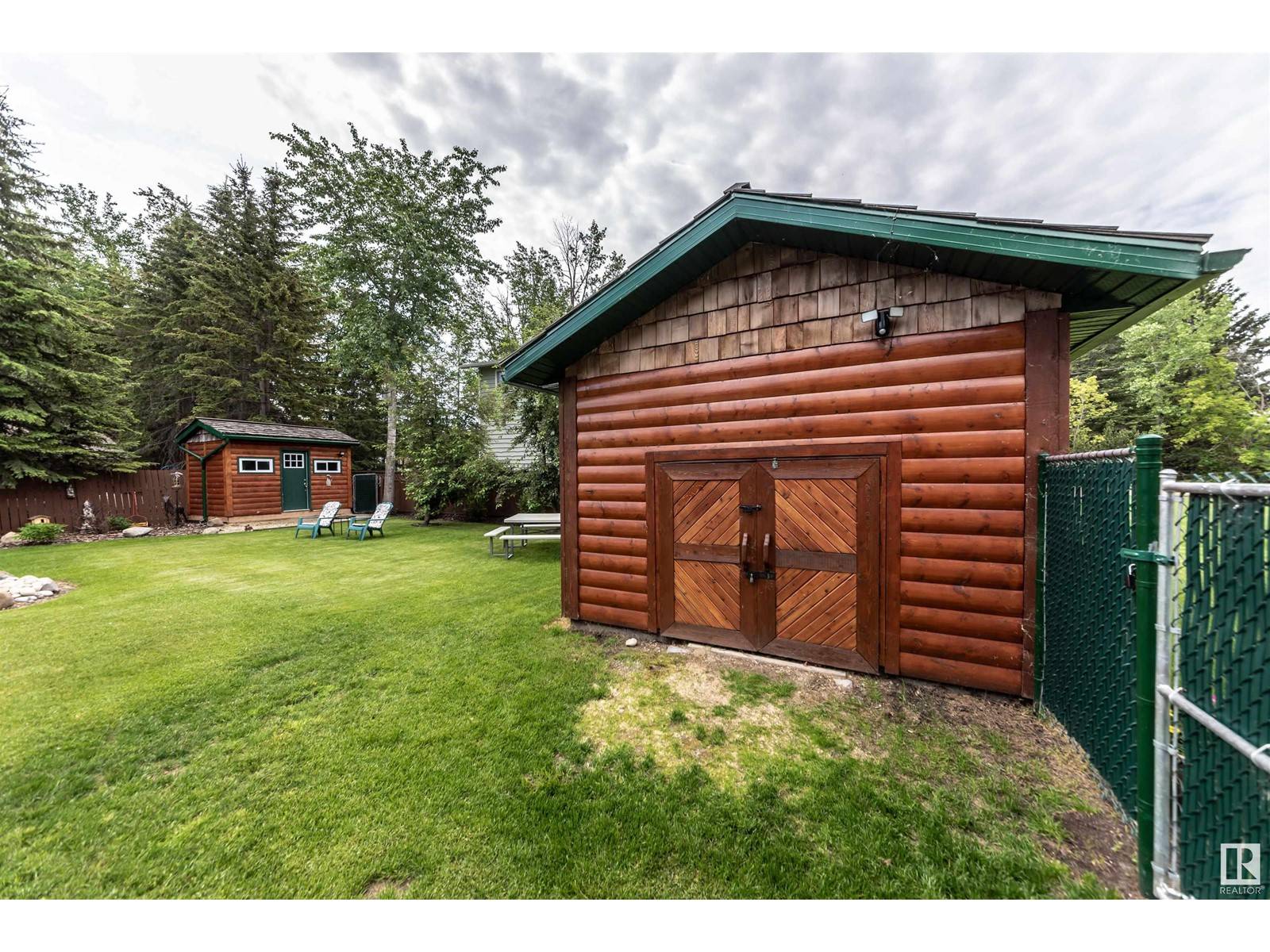 Rural Lac Ste. Anne County, AB T0E0A0,4815 49A AV