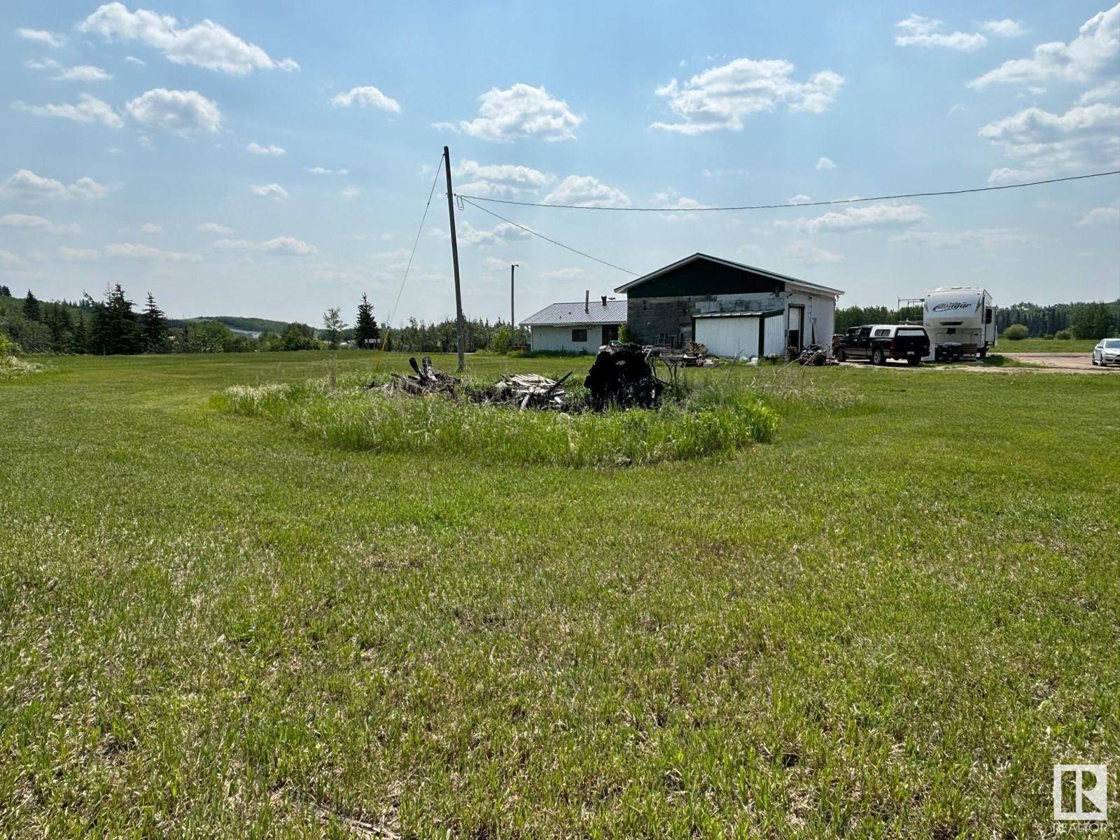 Rural St. Paul County, AB T0A1A0,5128 Hwy 646
