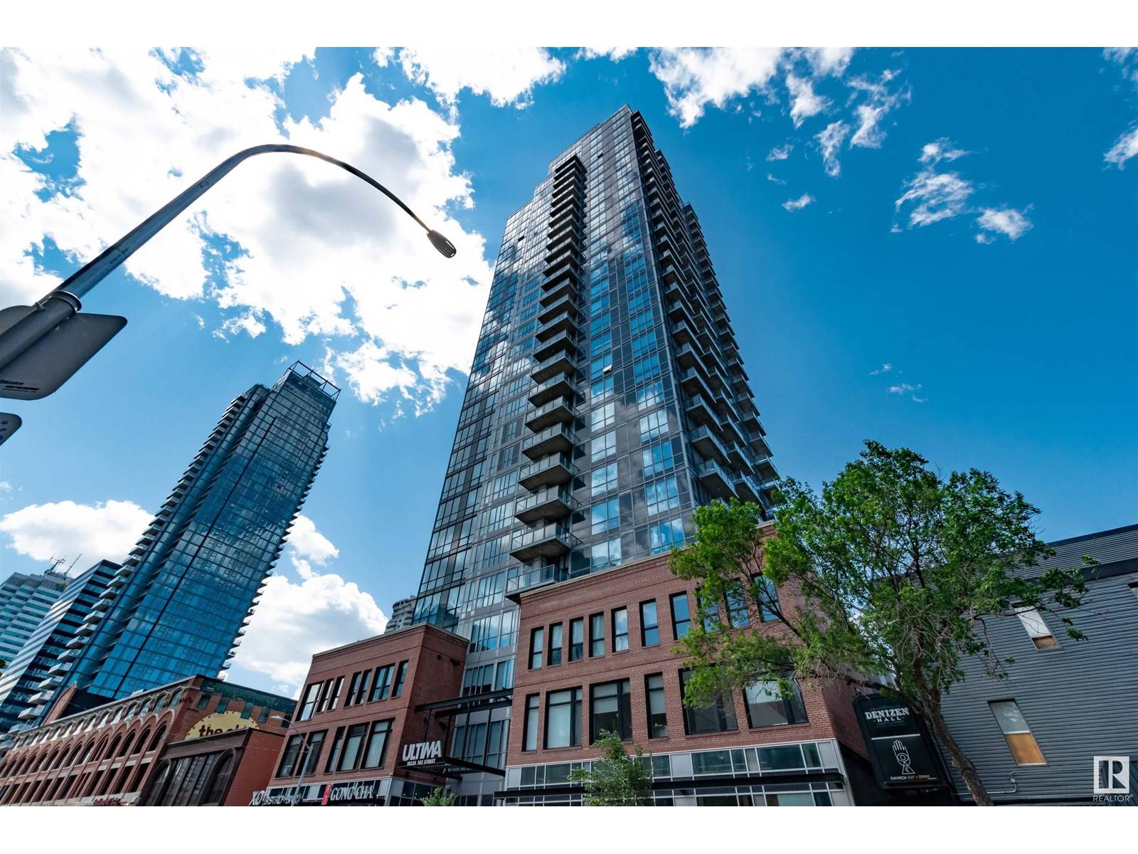 Edmonton, AB T5J0G6,#1903 10283 103 ST NW