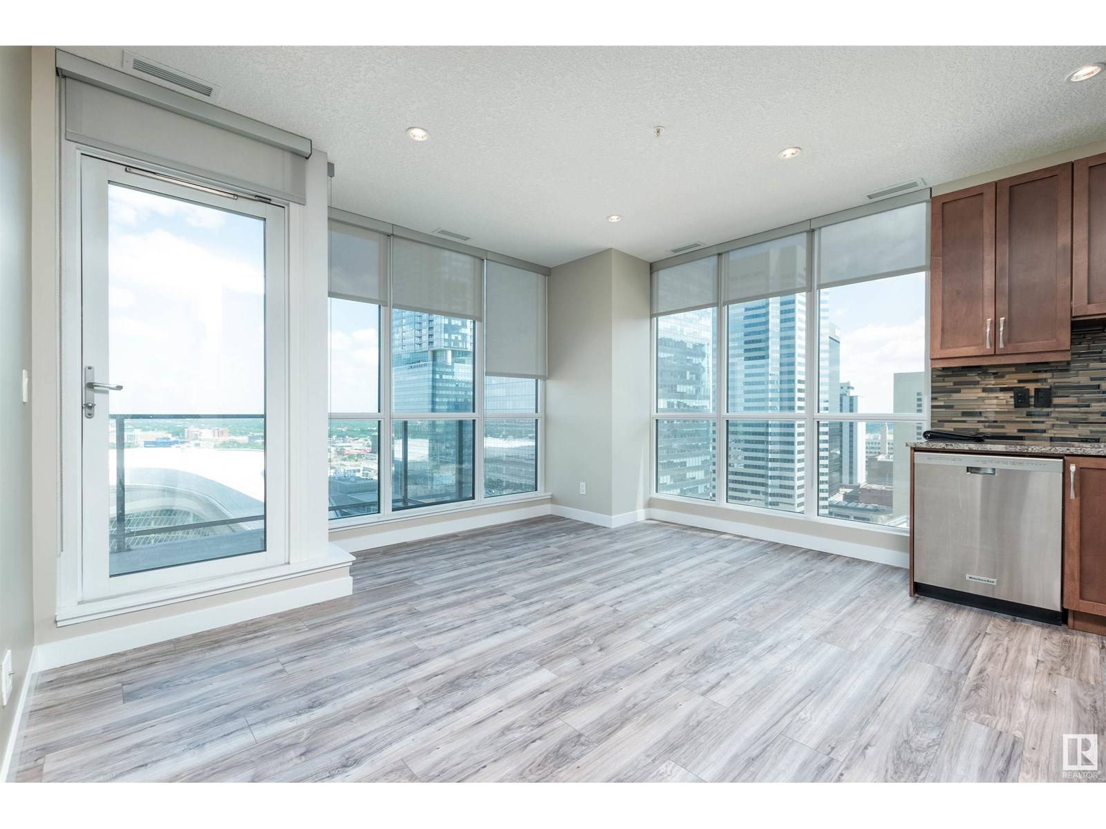 Edmonton, AB T5J0G6,#1903 10283 103 ST NW
