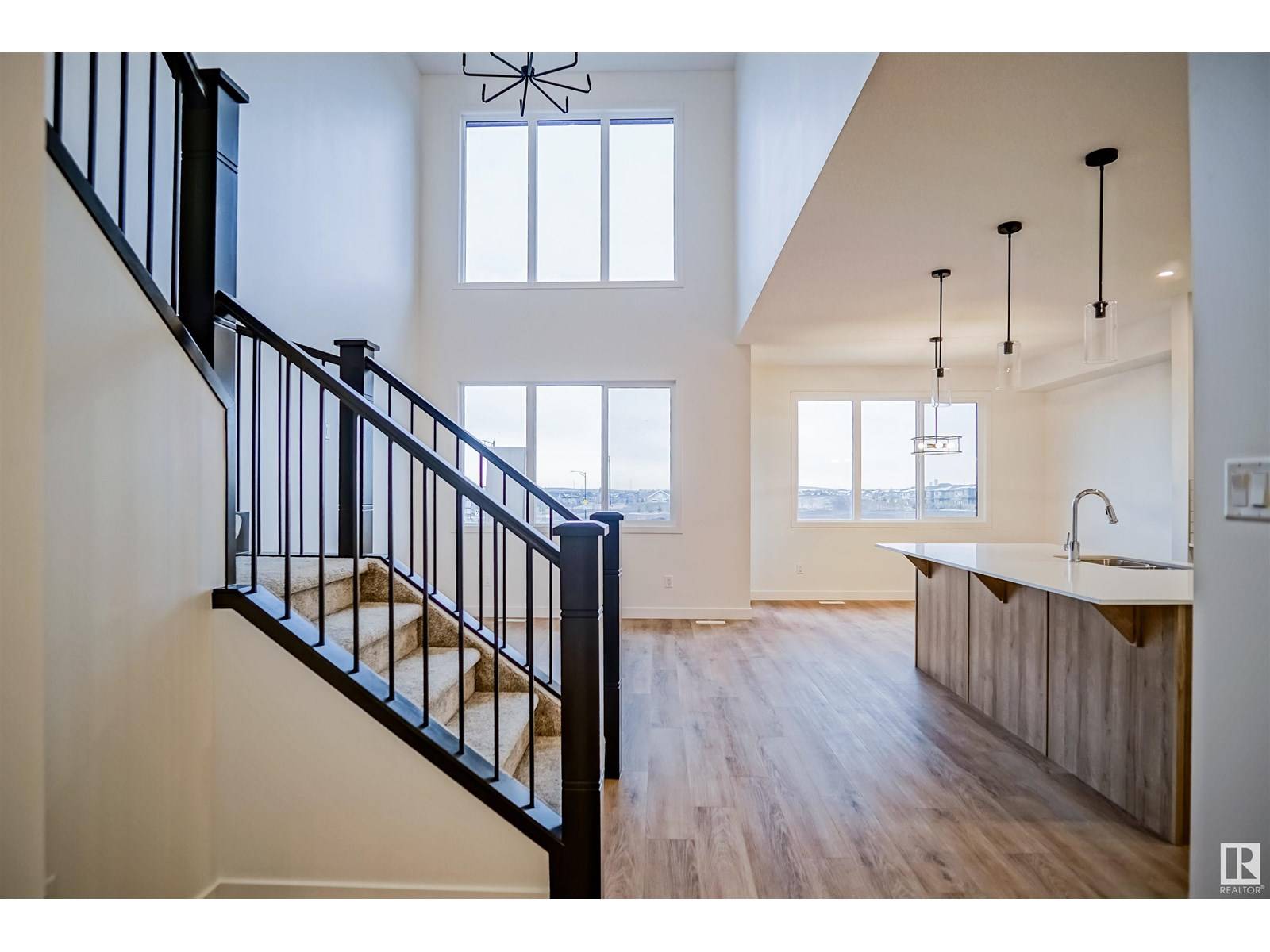 Sherwood Park, AB T8H2Y7,133 SUNLAND WY
