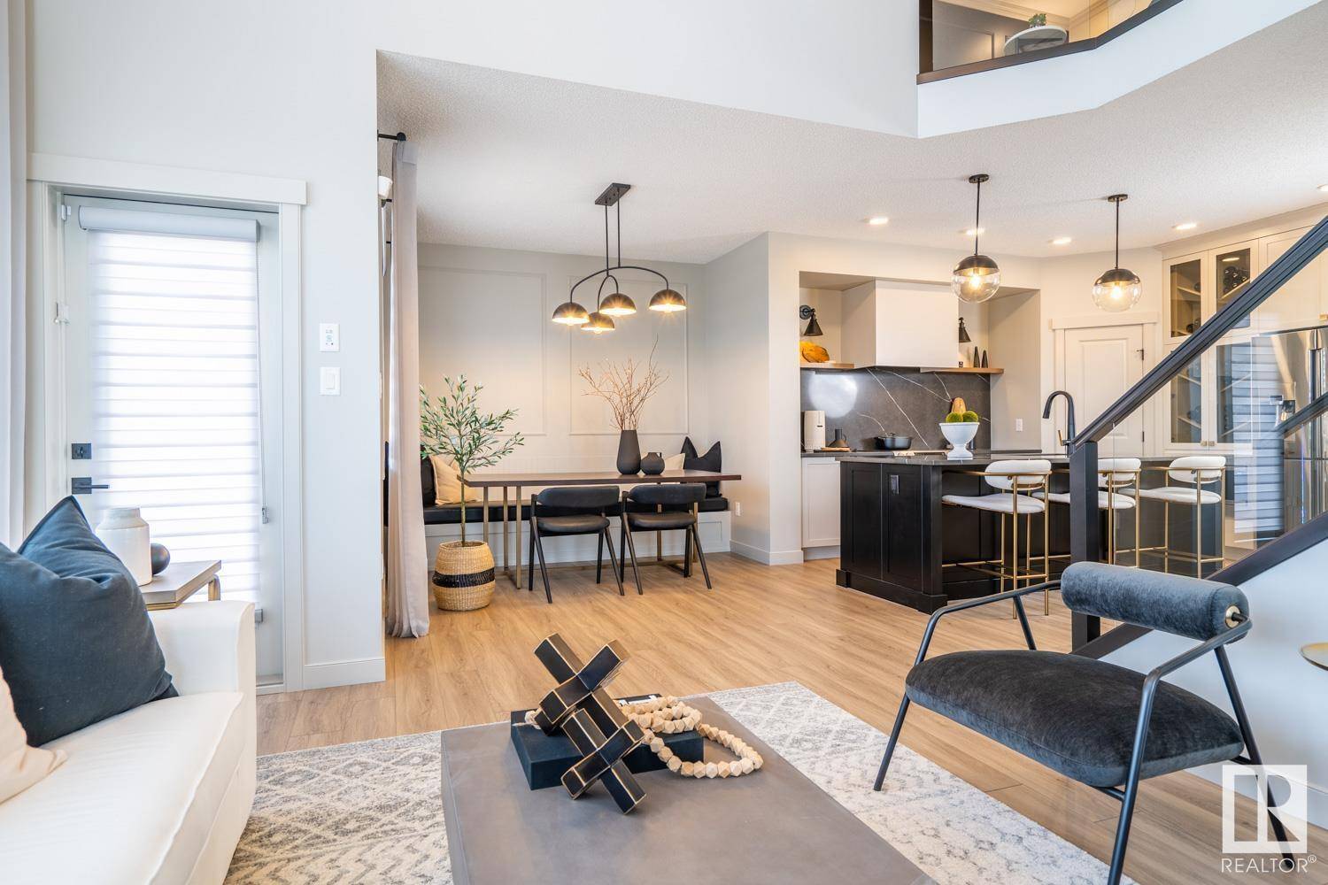 Sherwood Park, AB T8H2X7,142 SUNLAND WY