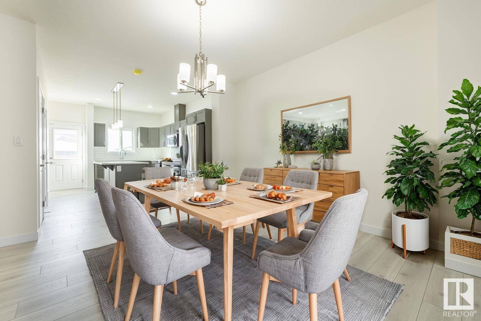 Edmonton, AB T6X3H9,405 27 ST SW