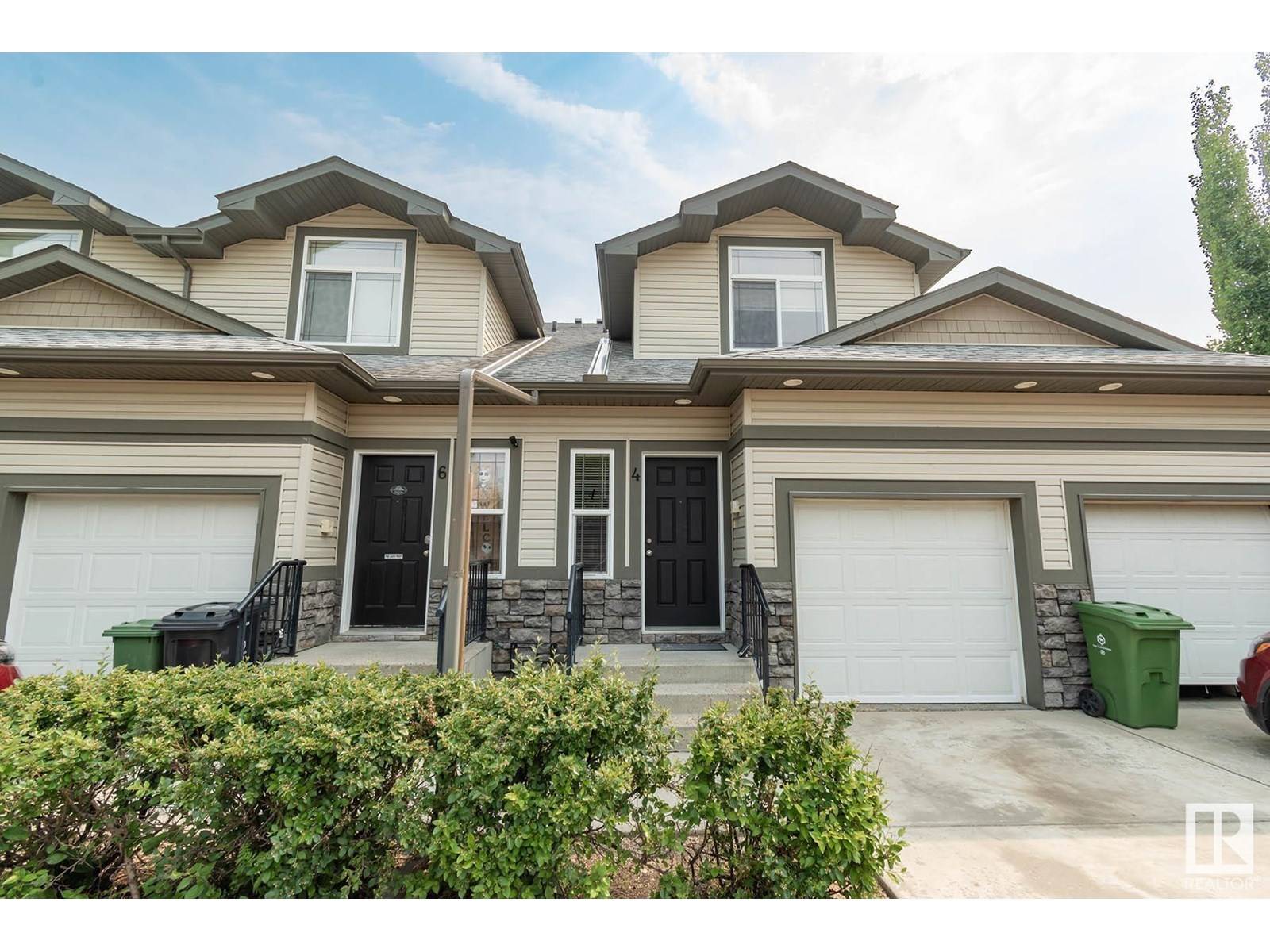 Fort Saskatchewan, AB T8L0C7,#4 10 WOODCREST