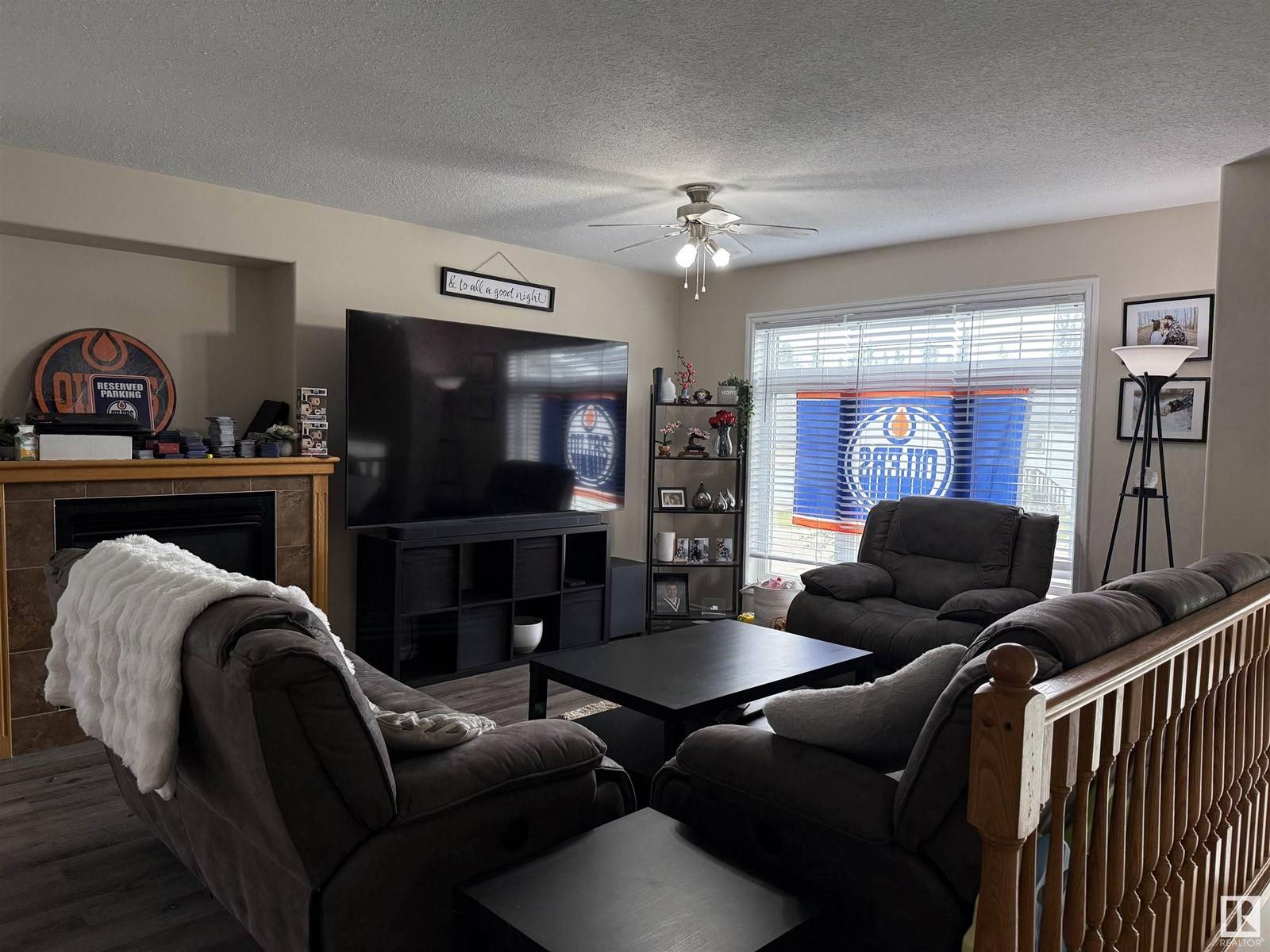 Drayton Valley, AB T7A0A8,4018 47 AV
