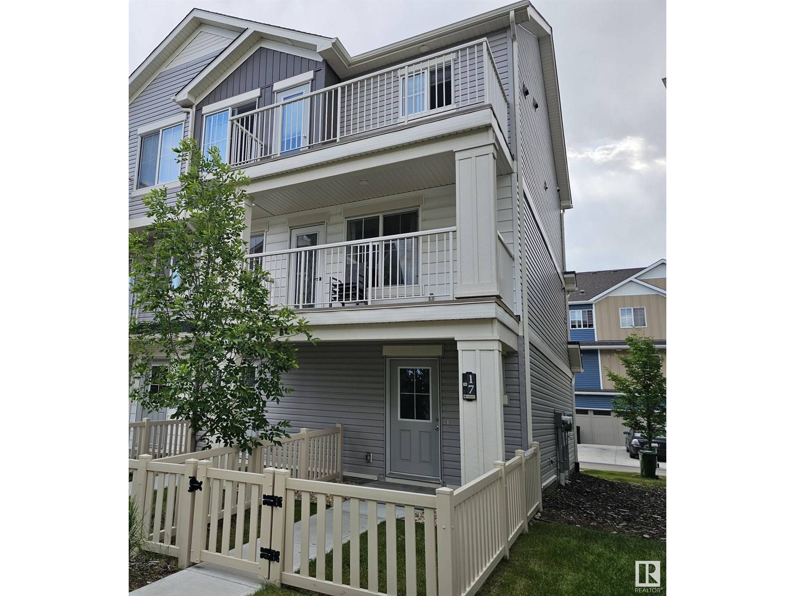 Edmonton, AB T6W4N6,#17 1110 DANIELS LI SW