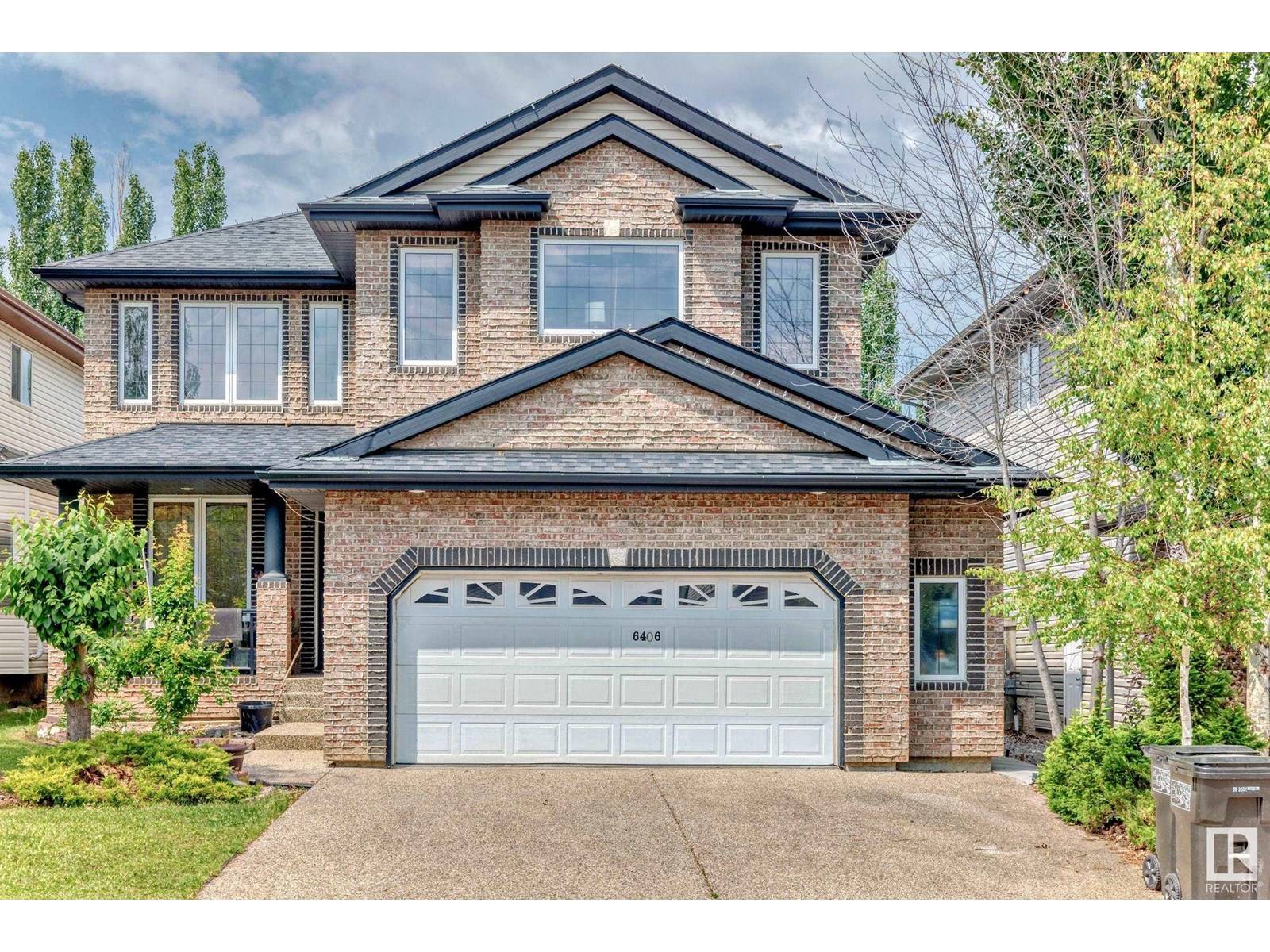 Edmonton, AB T6R0E9,6406 SANDIN CR NW