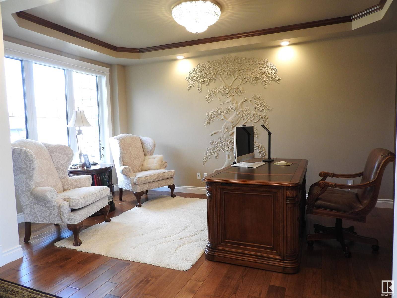 Edmonton, AB T6W2T8,1111 HAINSTOCK GREEN SW