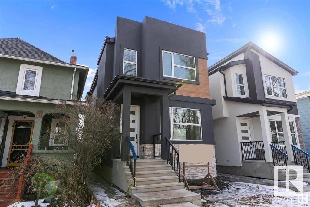 Edmonton, AB T5M0Y2,10965 129 ST NW