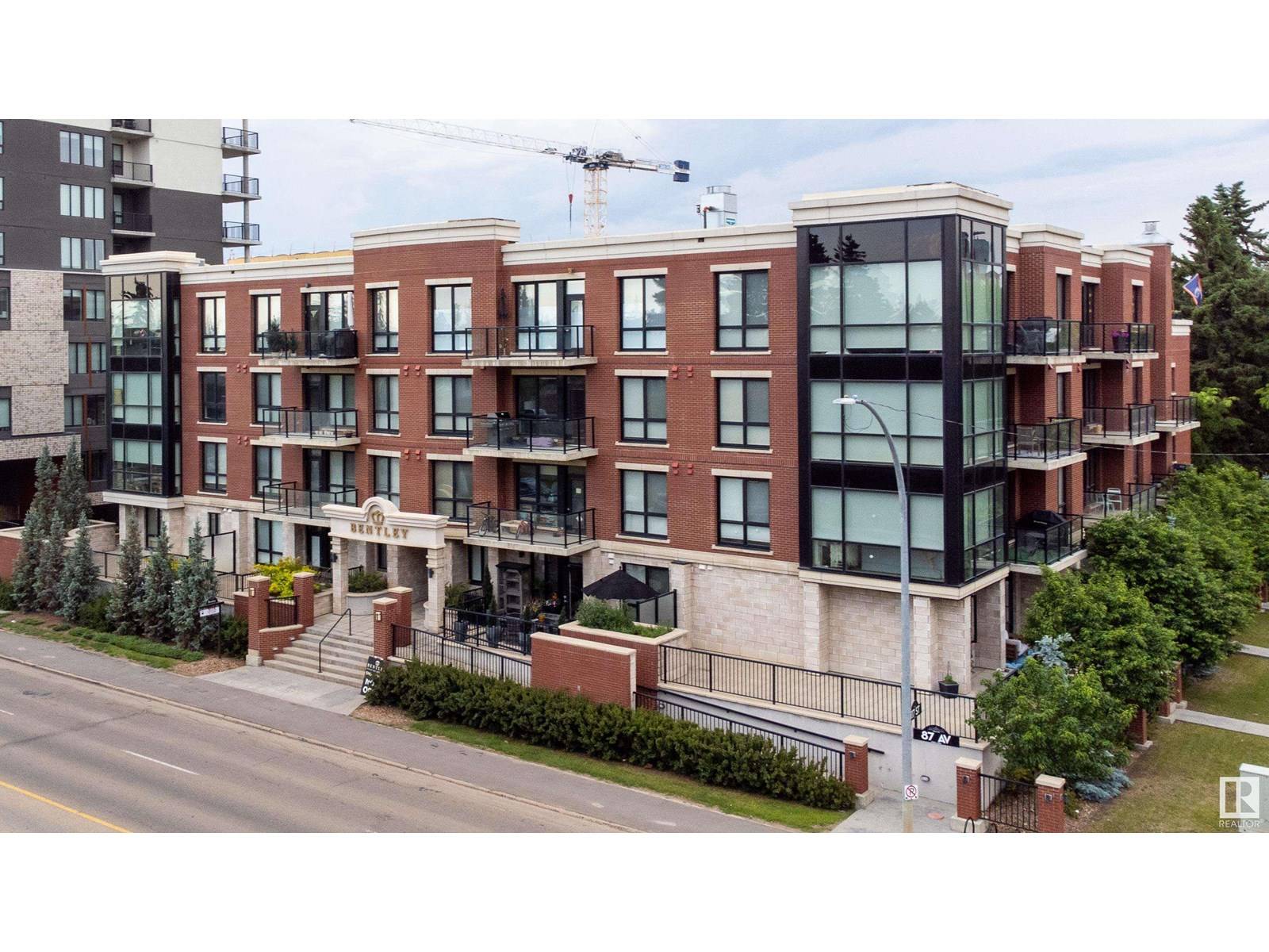 Edmonton, AB T6G0Y3,#204 11710 87 AV NW