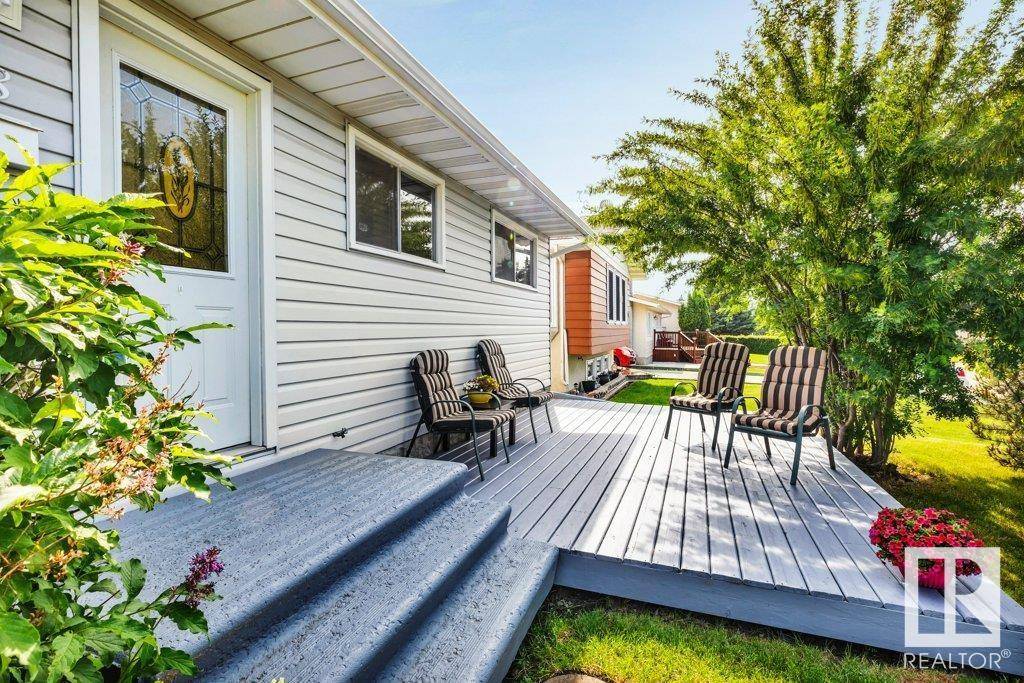 Spruce Grove, AB T7X1H8,68 BELLEVILLE AV
