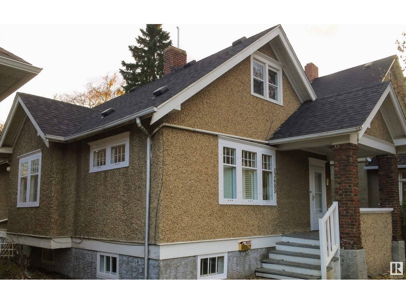 Edmonton, AB T5M1Z5,12605 107 AV NW