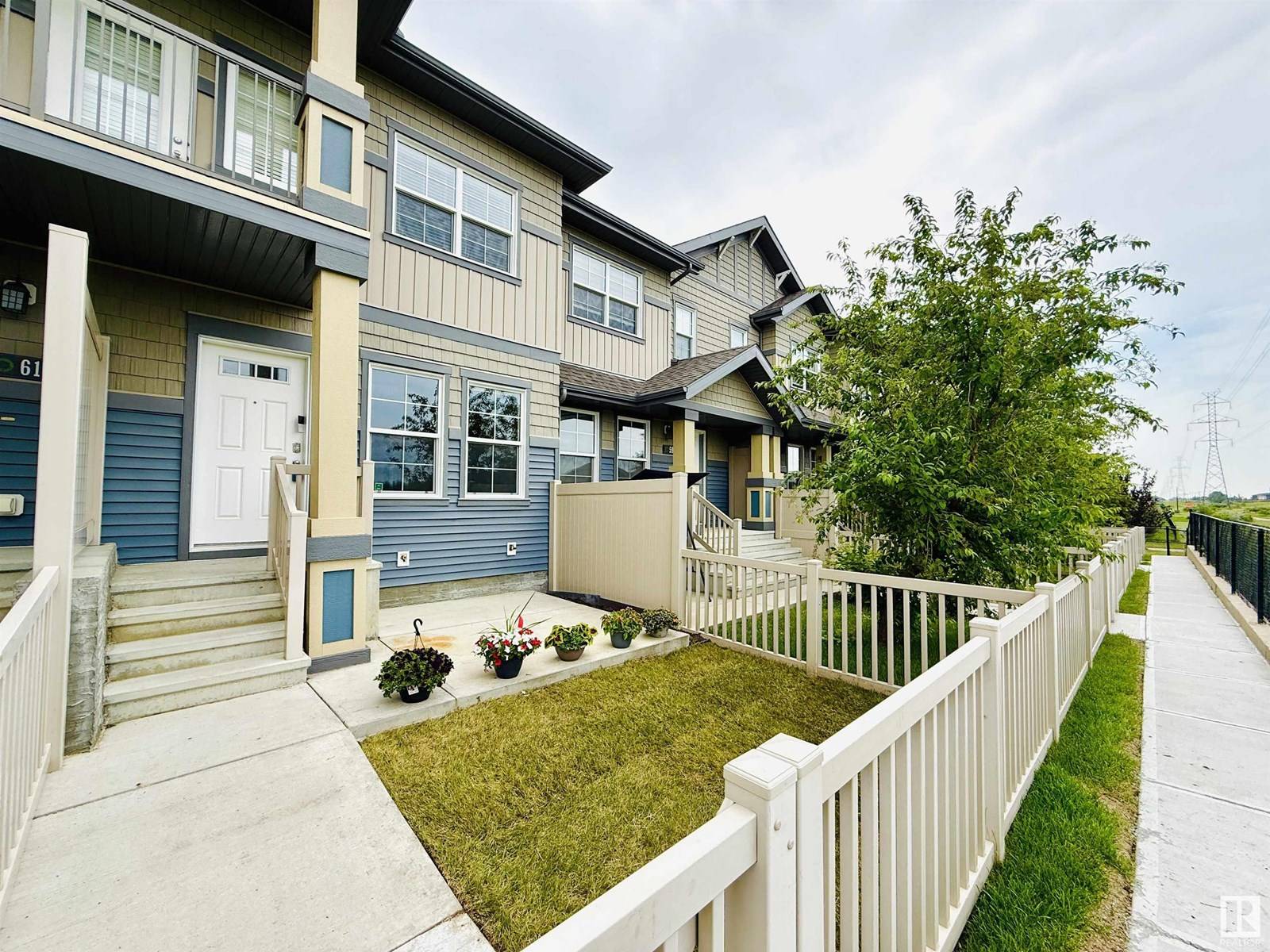 Edmonton, AB T6X1V2,#60 4029 ORCHARDS DR SW SW
