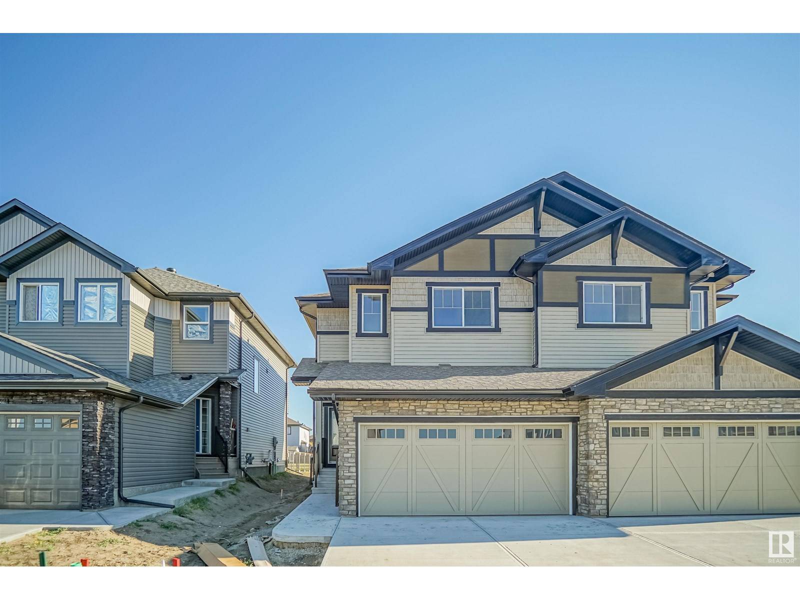 Edmonton, AB T5Z0L8,18138 73A ST NW