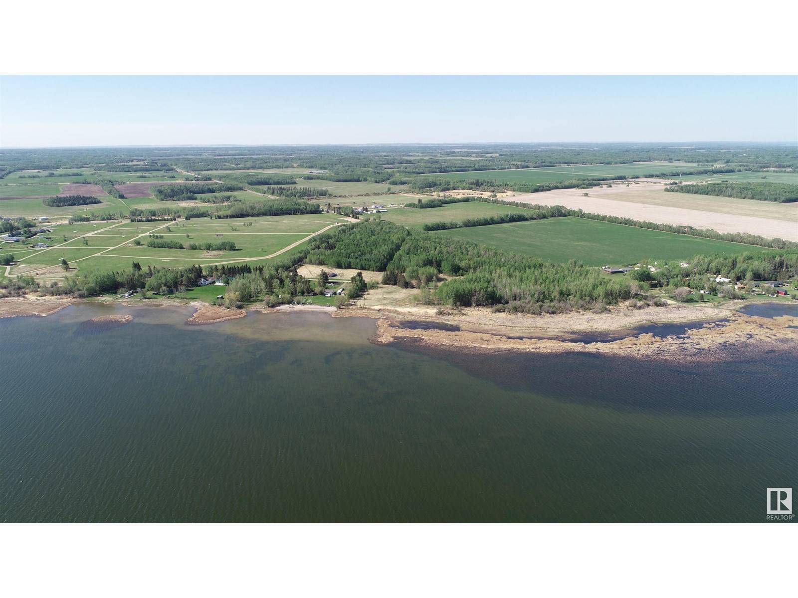 Rural Lac Ste. Anne County, AB T0E0A0,515 54411 RGE RD 40