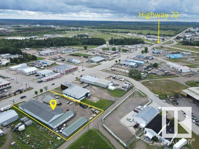 Drayton Valley, AB T7A2A2,5512 50 AV