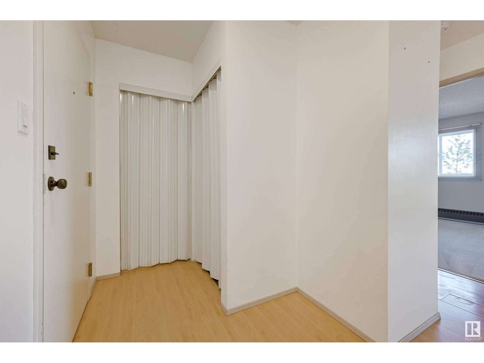 Edmonton, AB T5H4L5,#427 10636 120 ST NW NW