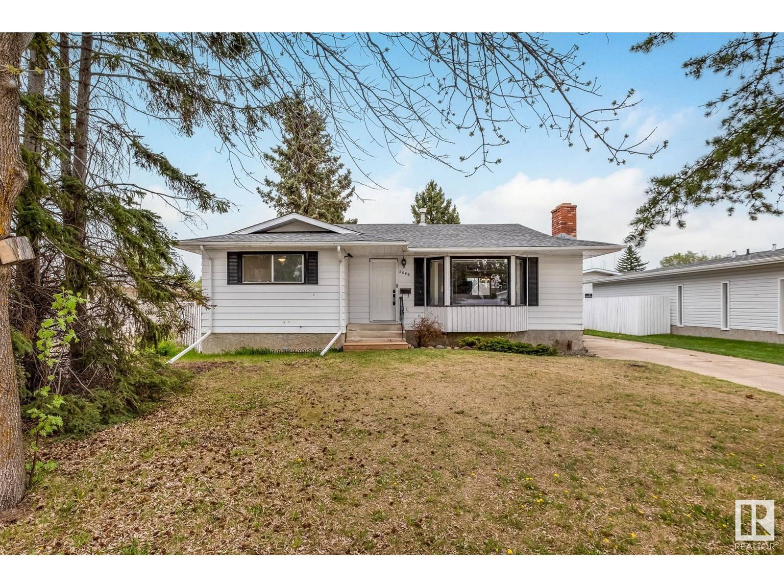 Wetaskiwin, AB T9A2L7,5546 CENTENNIAL DR