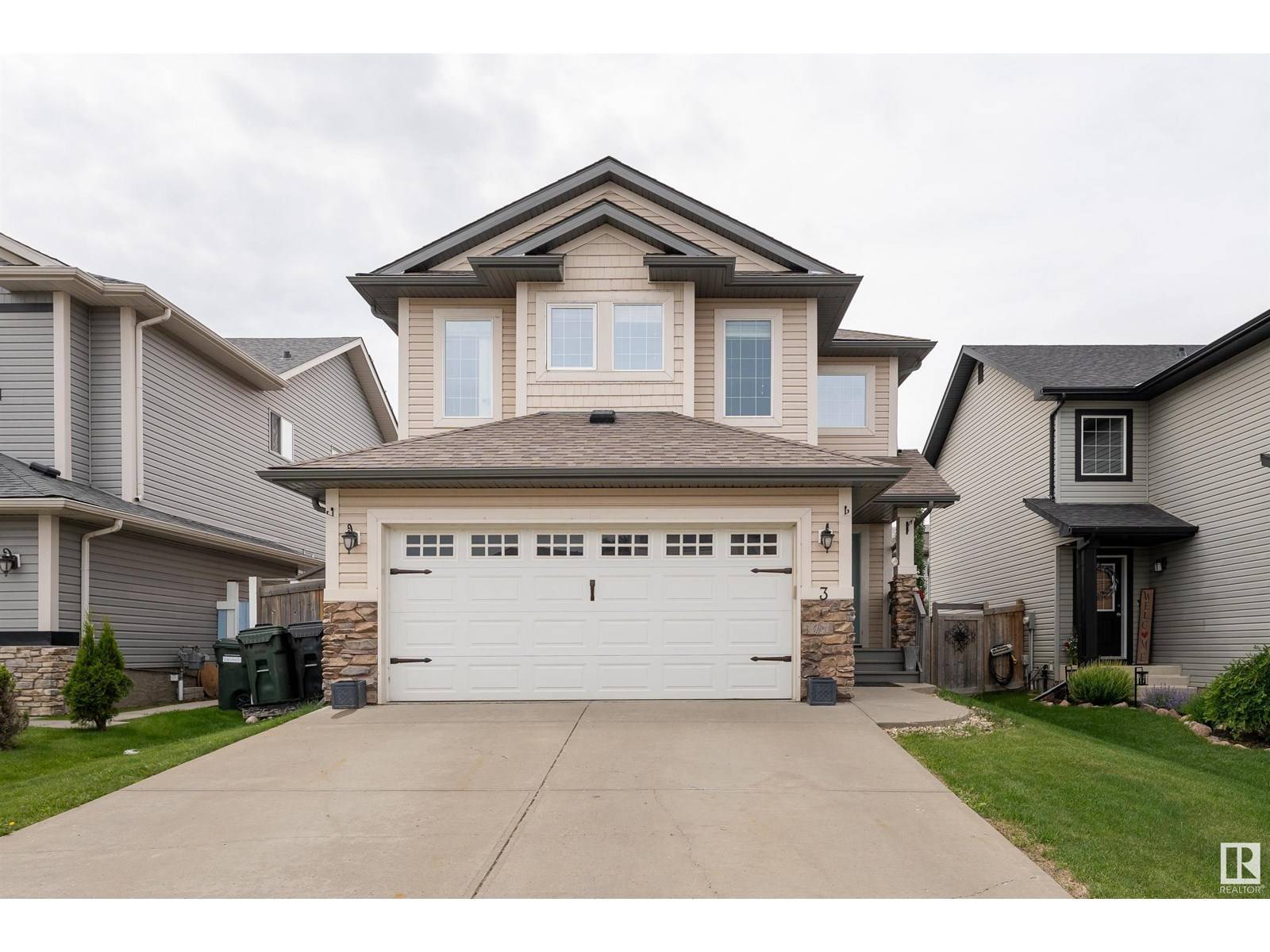 Spruce Grove, AB T5Y0P7,3 SPRING GROVE CR