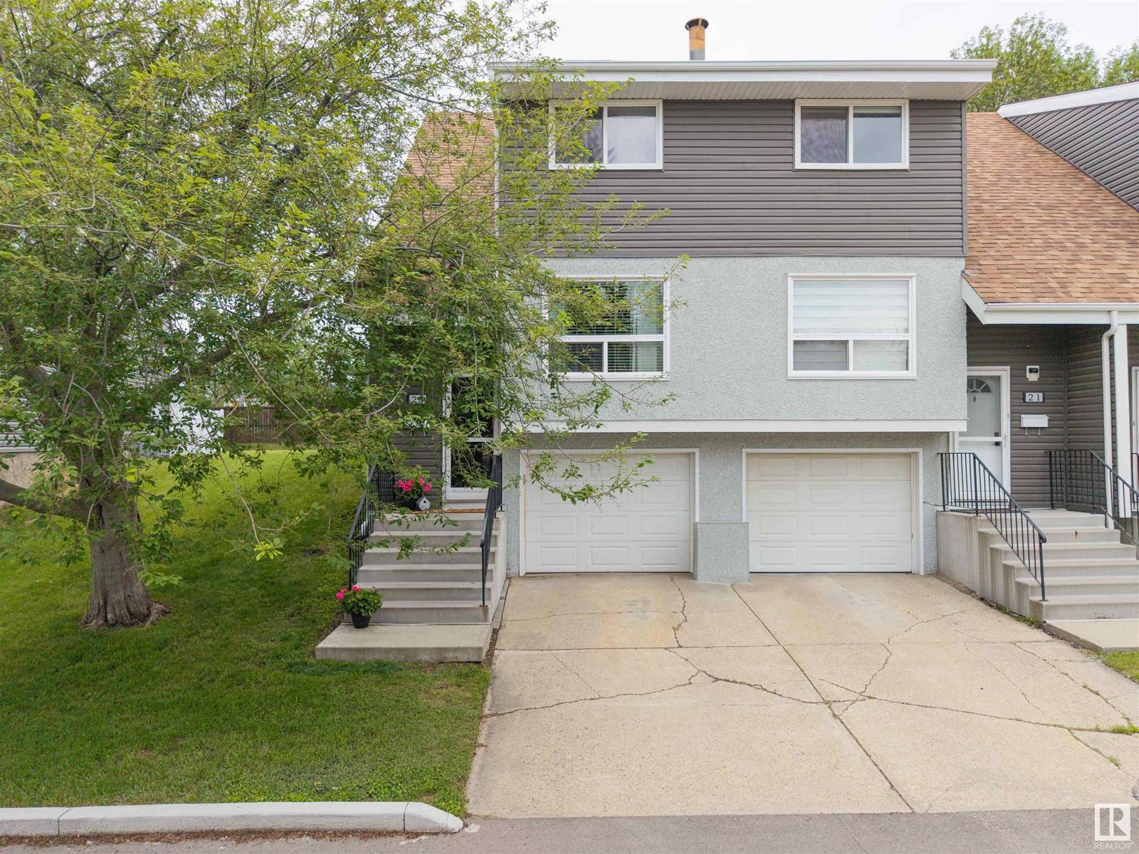 St. Albert, AB T8N2Y4,23 GRANDIN WOODS ESTATES