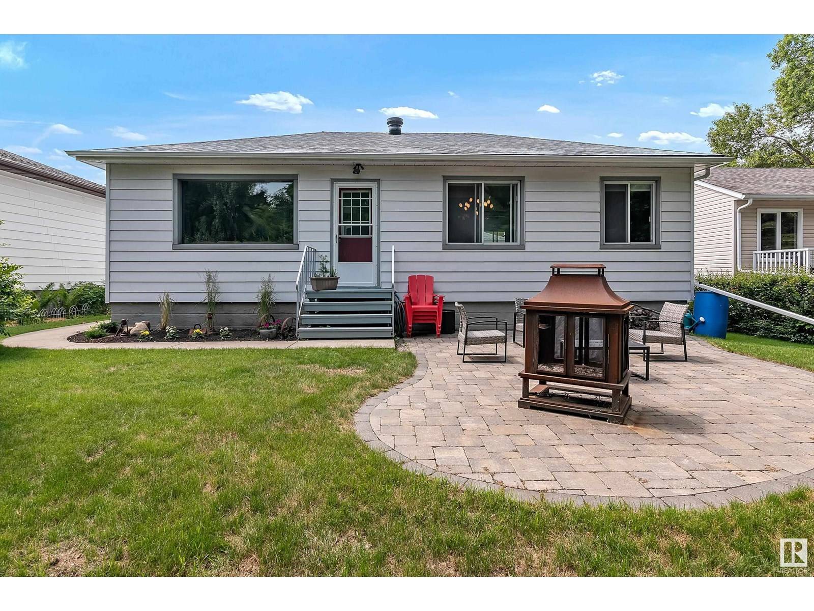 Fort Saskatchewan, AB T8L2K6,10114 109A ST