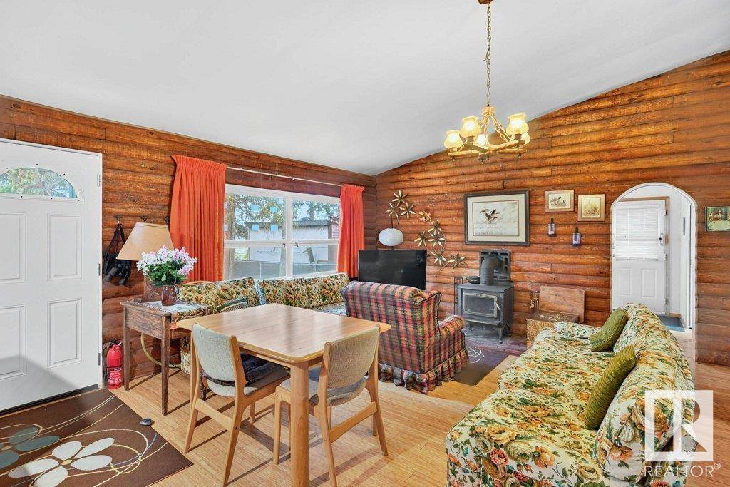 Rural Lac Ste. Anne County, AB T0E1V0,287 Lakeshore DR