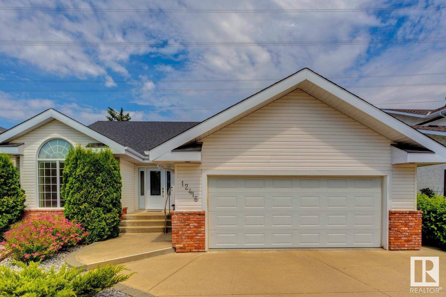 Edmonton, AB T6J6C6,12416 29A AV NW