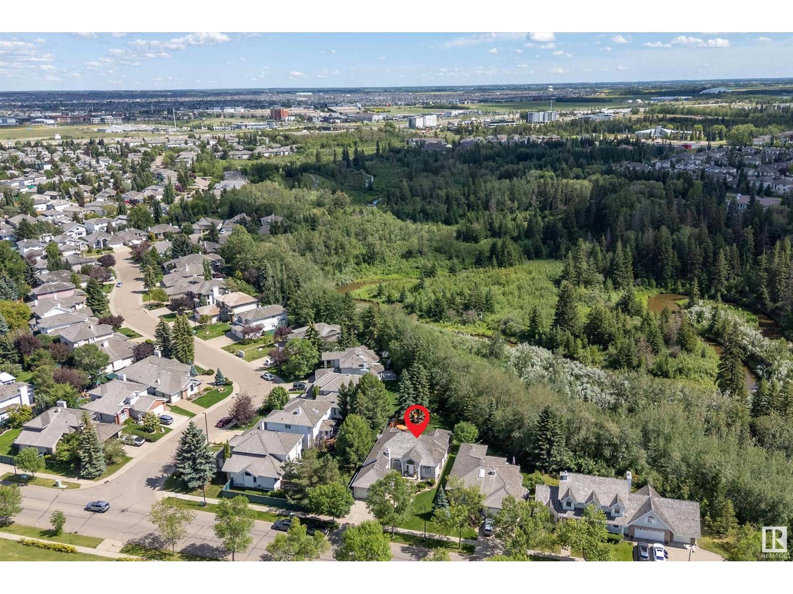 Edmonton, AB T6W1A9,75 BLACKBURN DR W SW