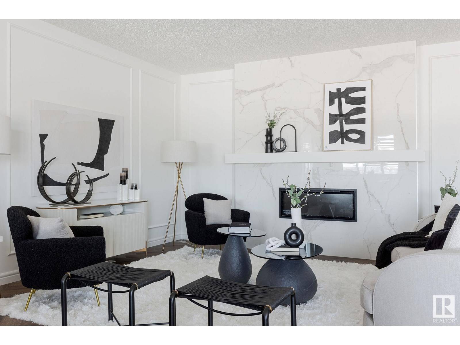 Edmonton, AB T5S0R9,12915 213 ST NW