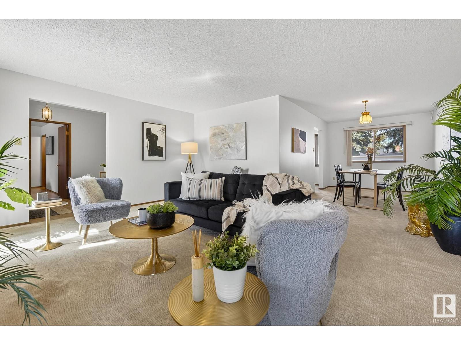 Edmonton, AB T6J1B1,3544 107 ST NW