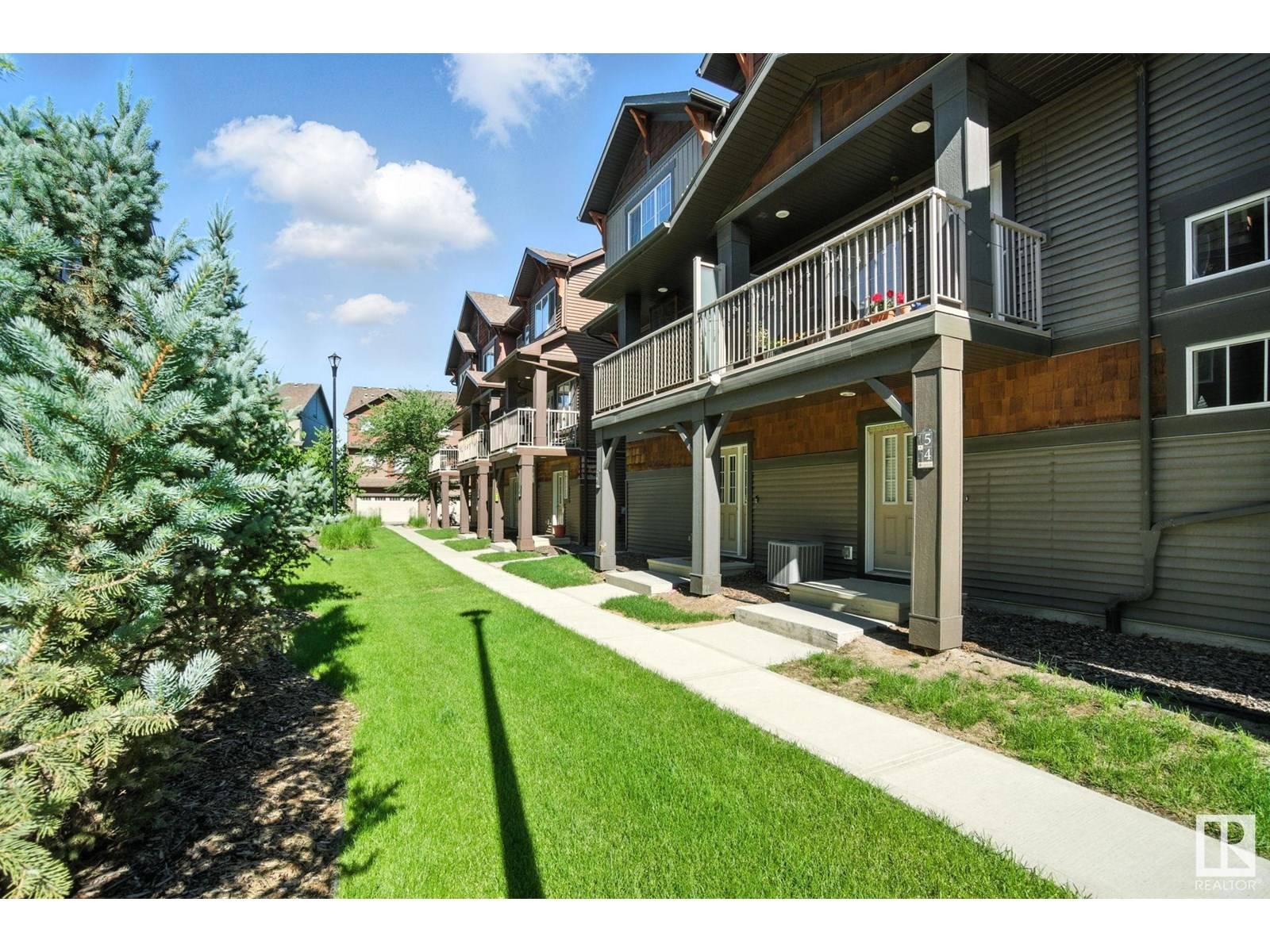 Edmonton, AB T6W3C8,#53 1005 GRAYDON HILL BV SW