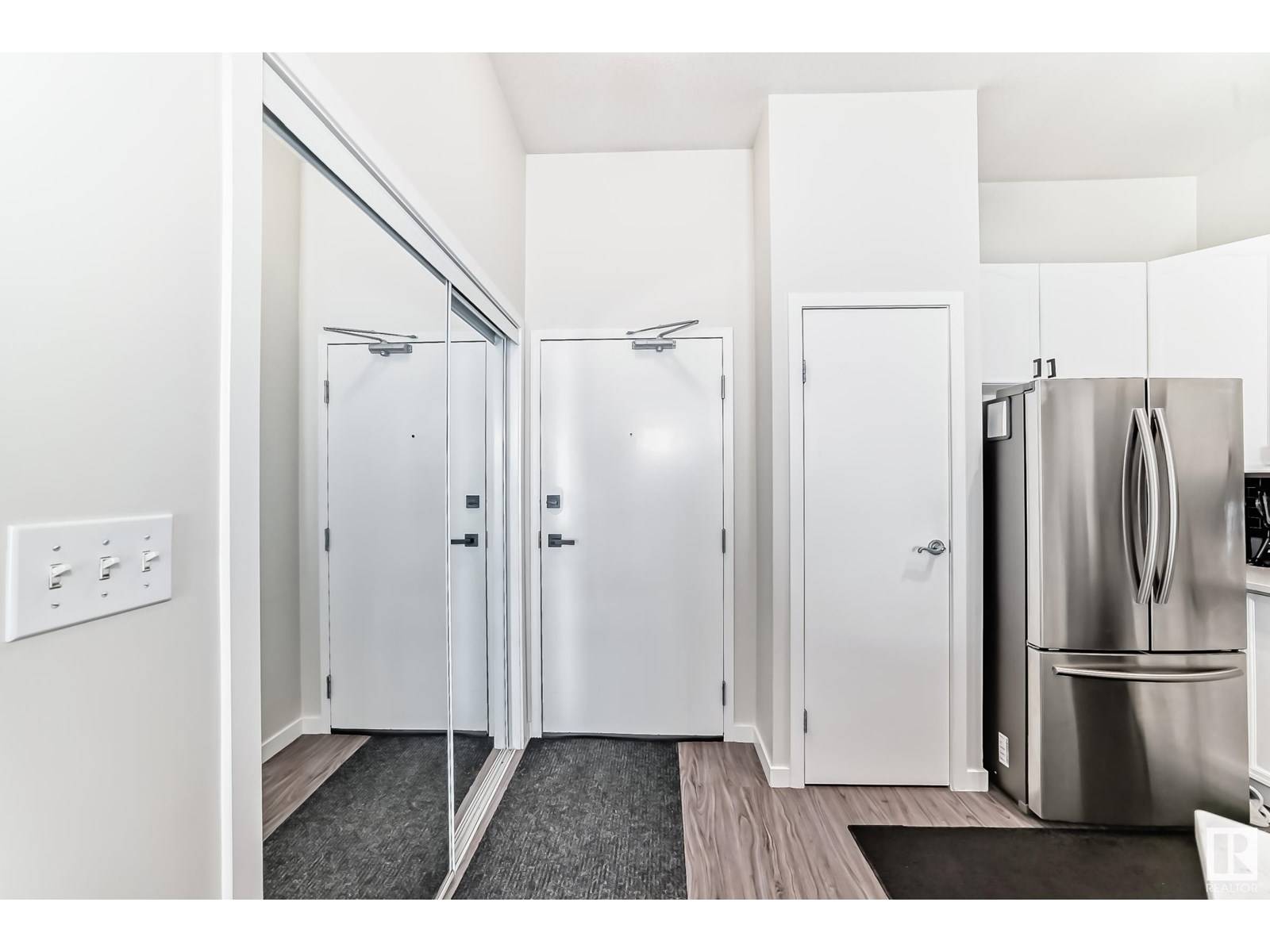 Edmonton, AB T5Y3J4,#424 4312 139 AV NW