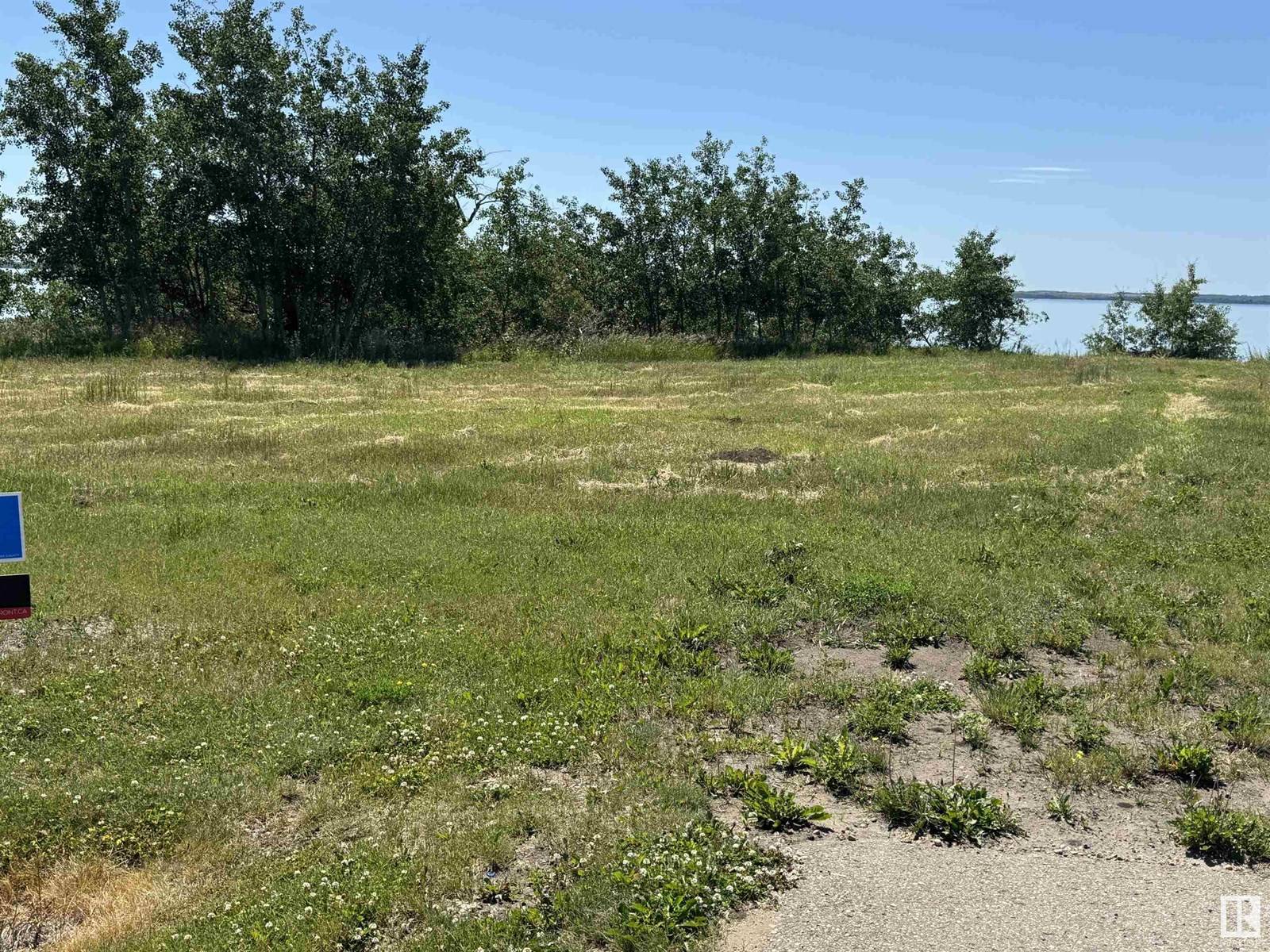 Rural Camrose County, AB T0B0H3,217 Lakeview DR
