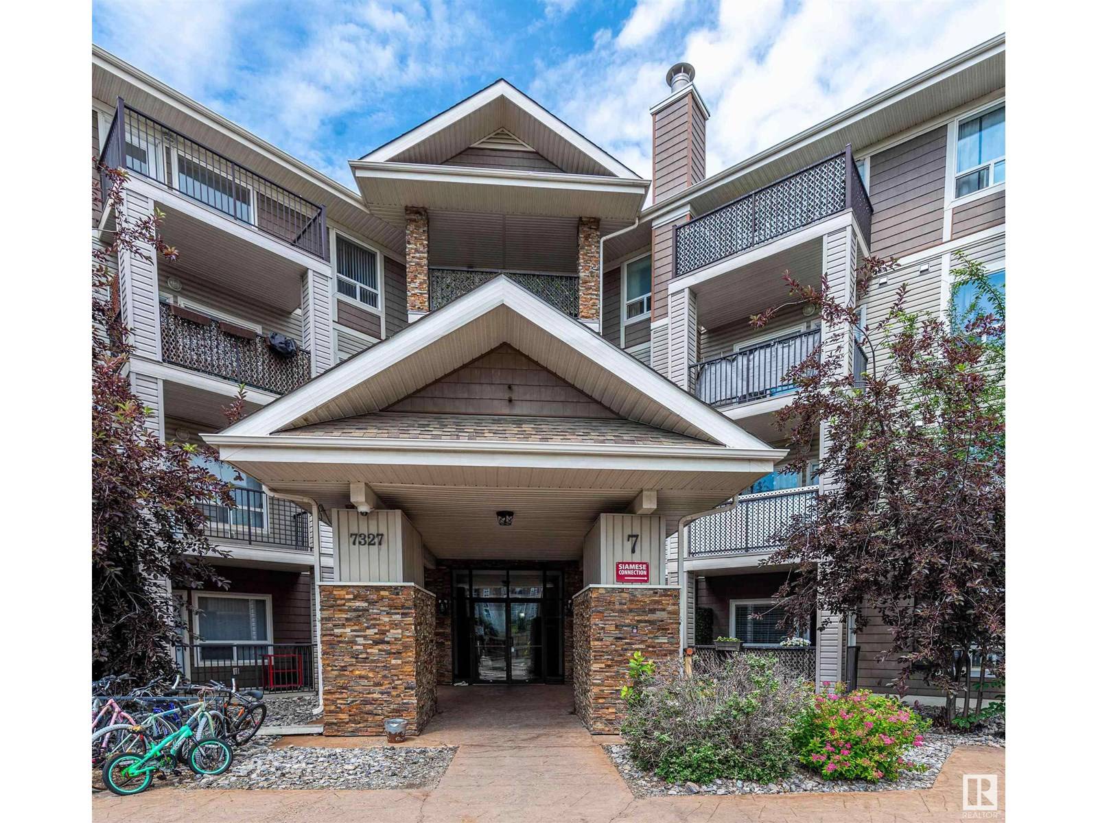 Edmonton, AB T6R0L8,#7224 7327 SOUTH TERWILLEGAR DR NW