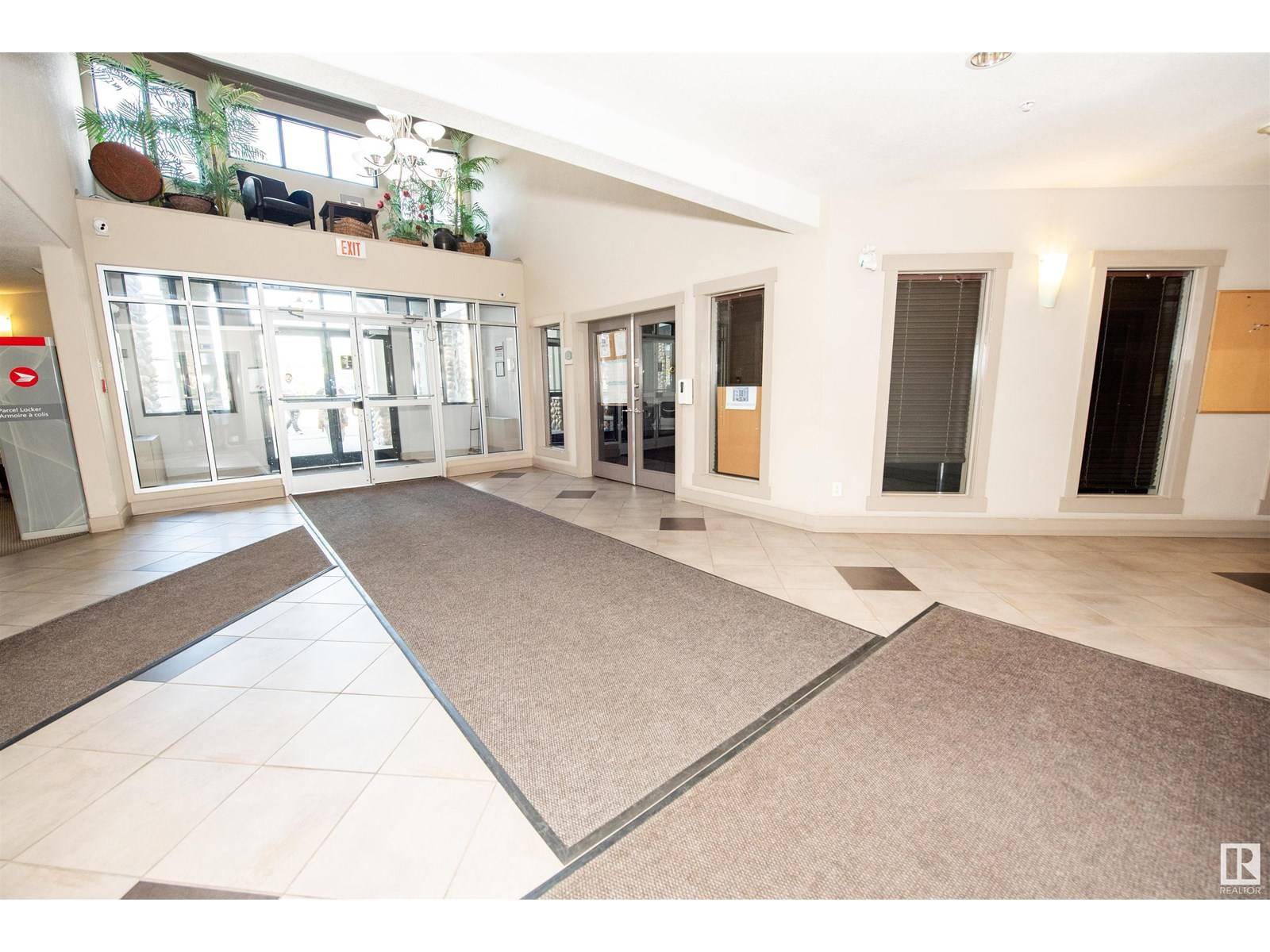 Edmonton, AB T6V0B4,#209 16035 132 ST NW