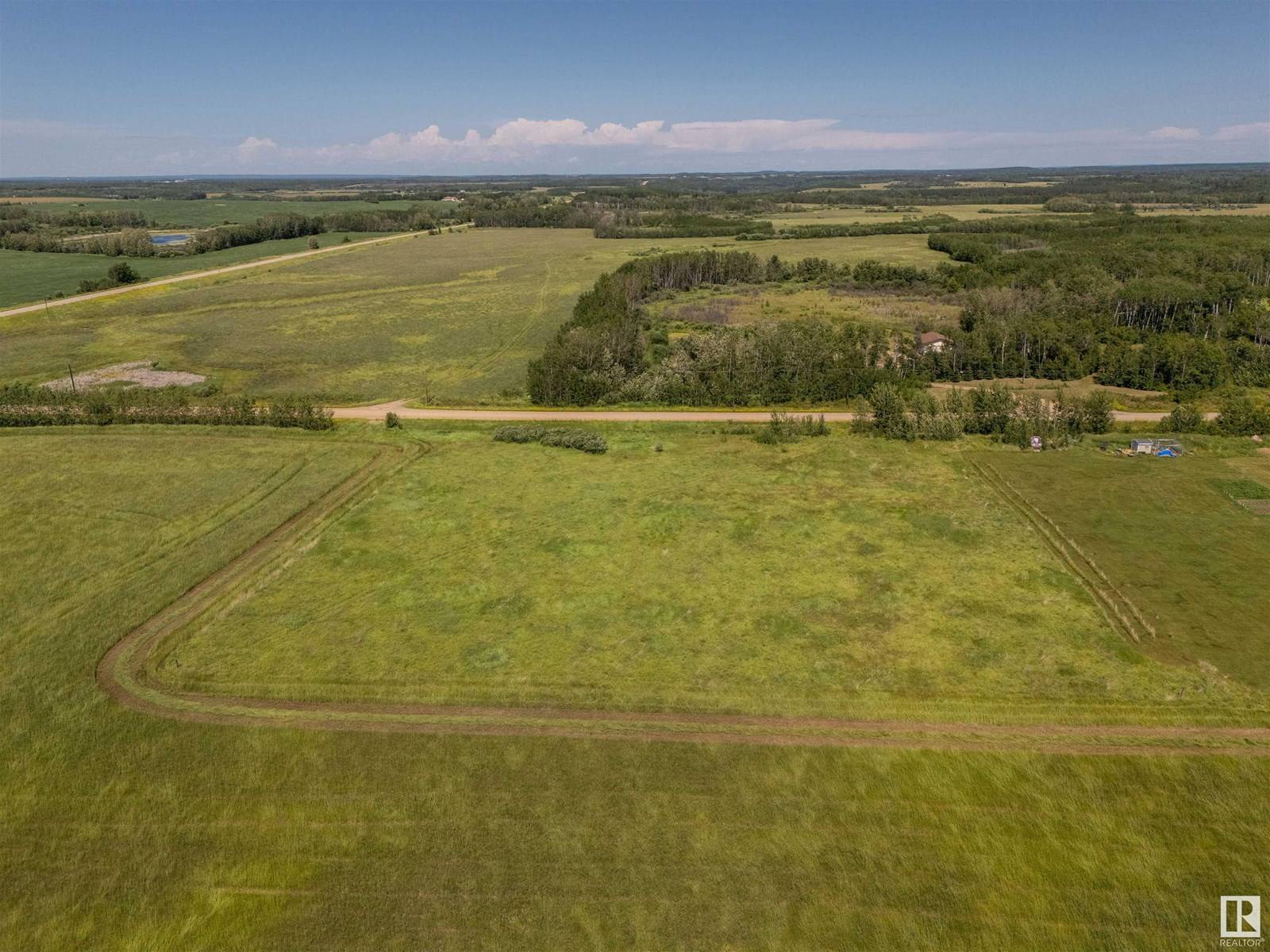 Rural Bonnyville, AB T9M0T0,42023 TWP RD 614
