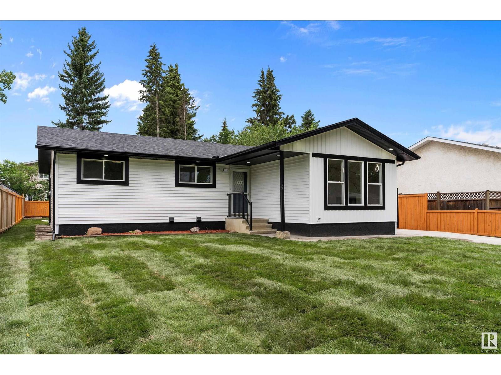 St. Albert, AB T8N2G6,11 LABELLE CR