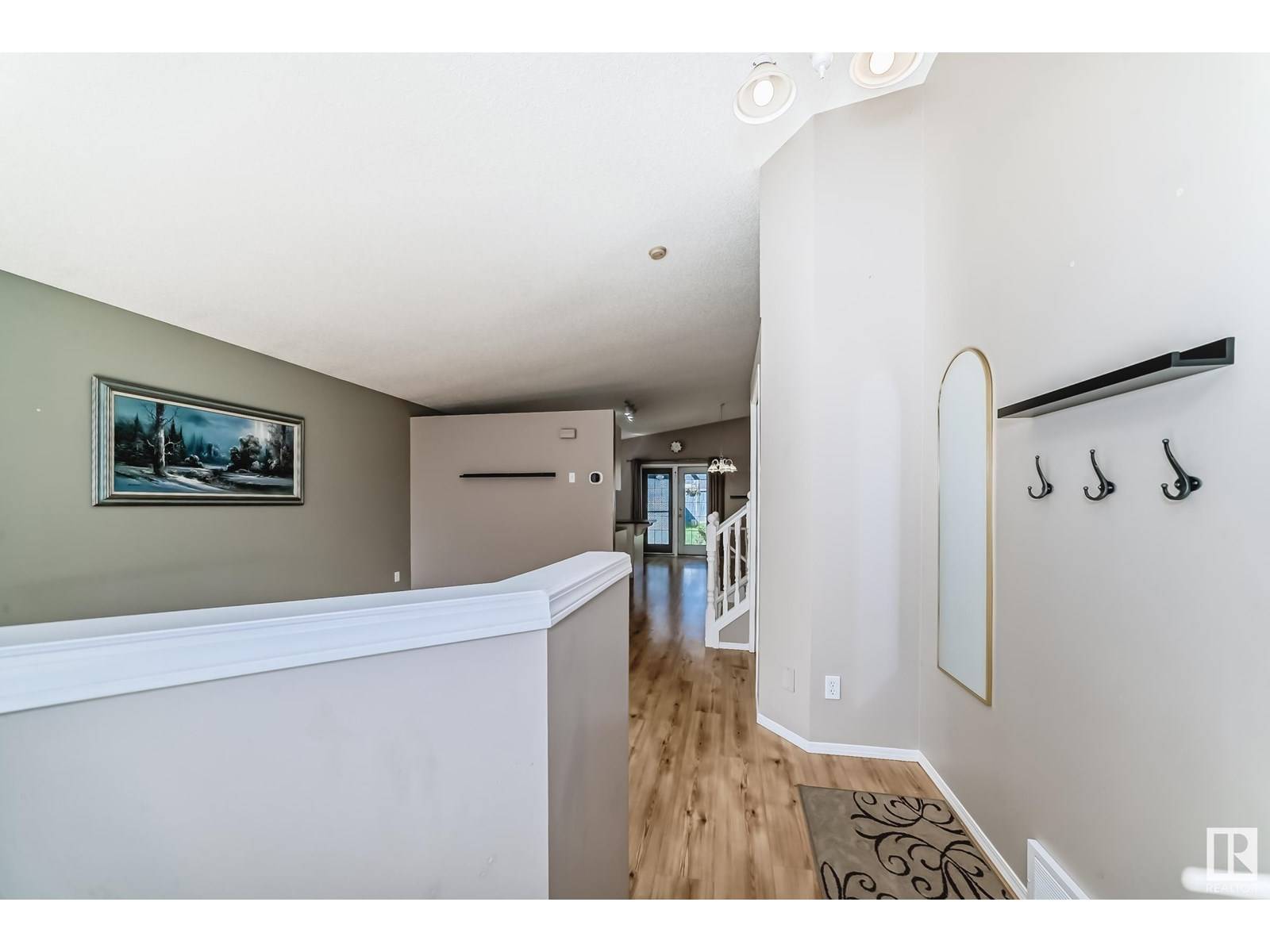St. Albert, AB T8N6W7,4 HOLLY PL