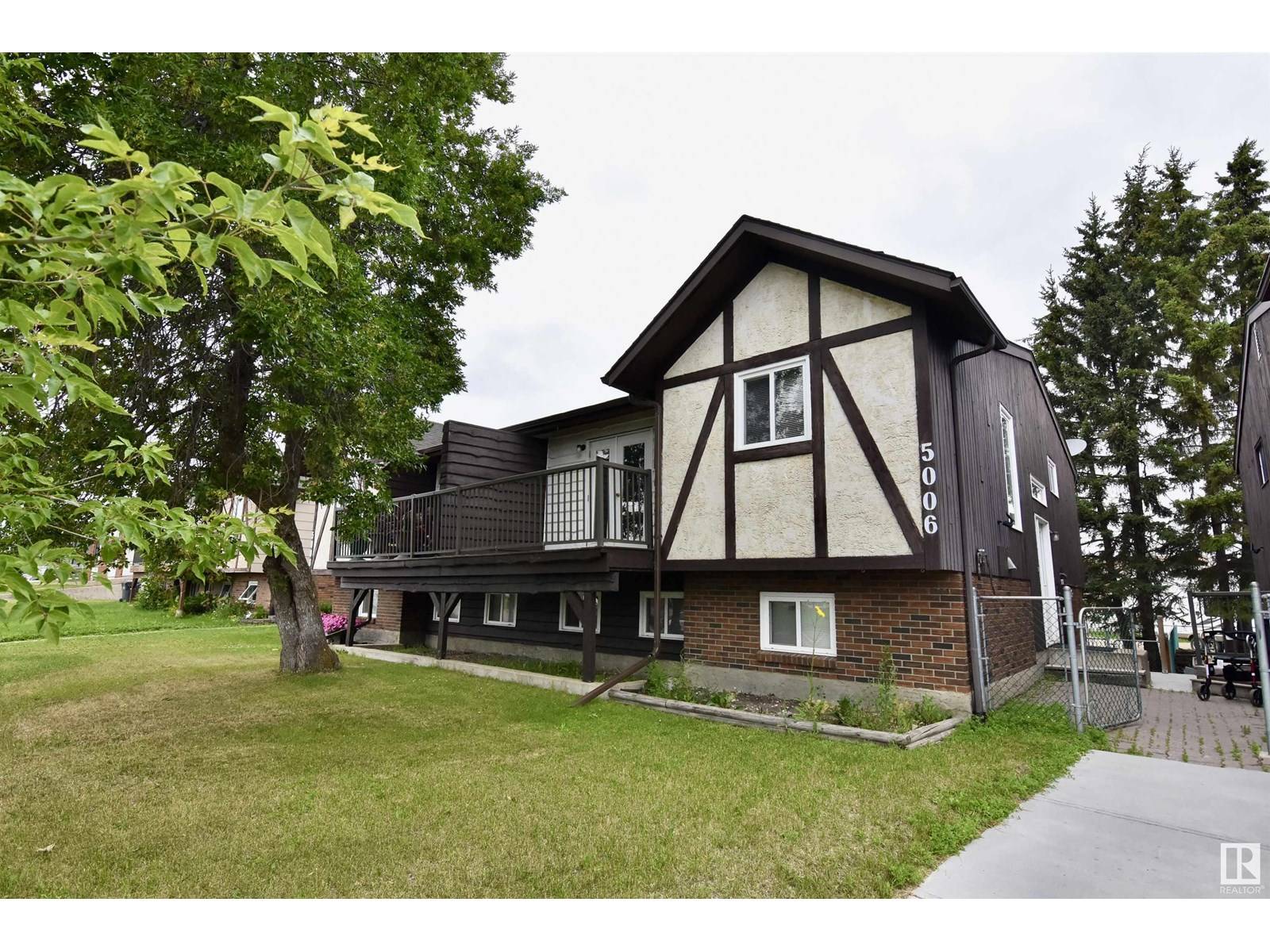 St. Paul Town, AB T0A3A1,5006/5008 54 AV