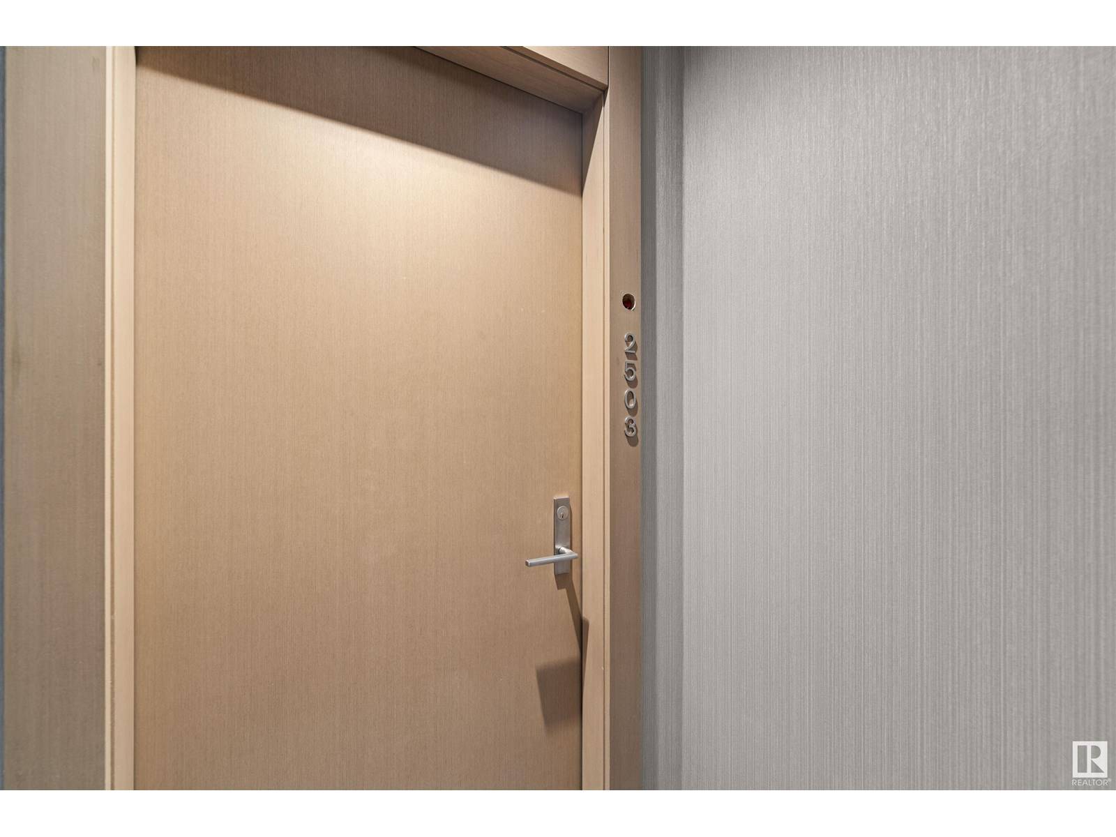 Edmonton, AB T5J0K6,#2503 10360 102 ST NW