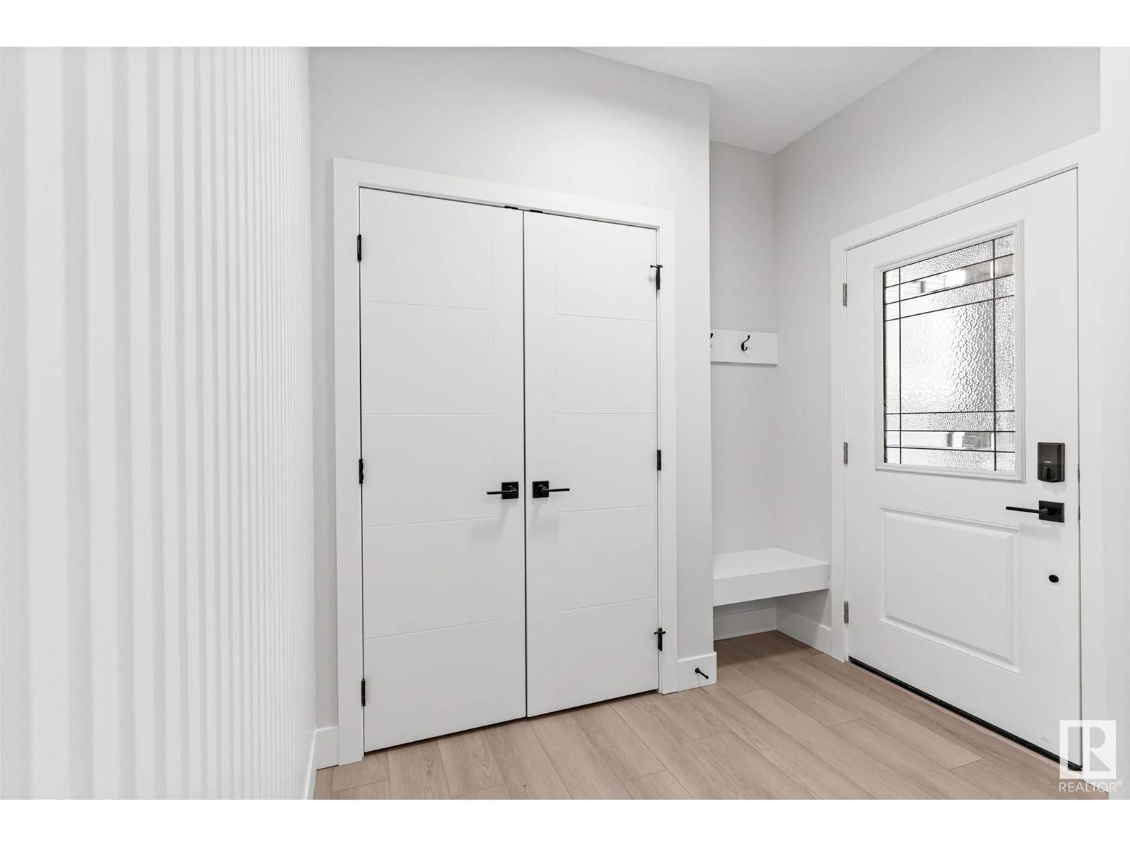 Spruce Grove, AB T7X2L6,66 Hemingway Crescent